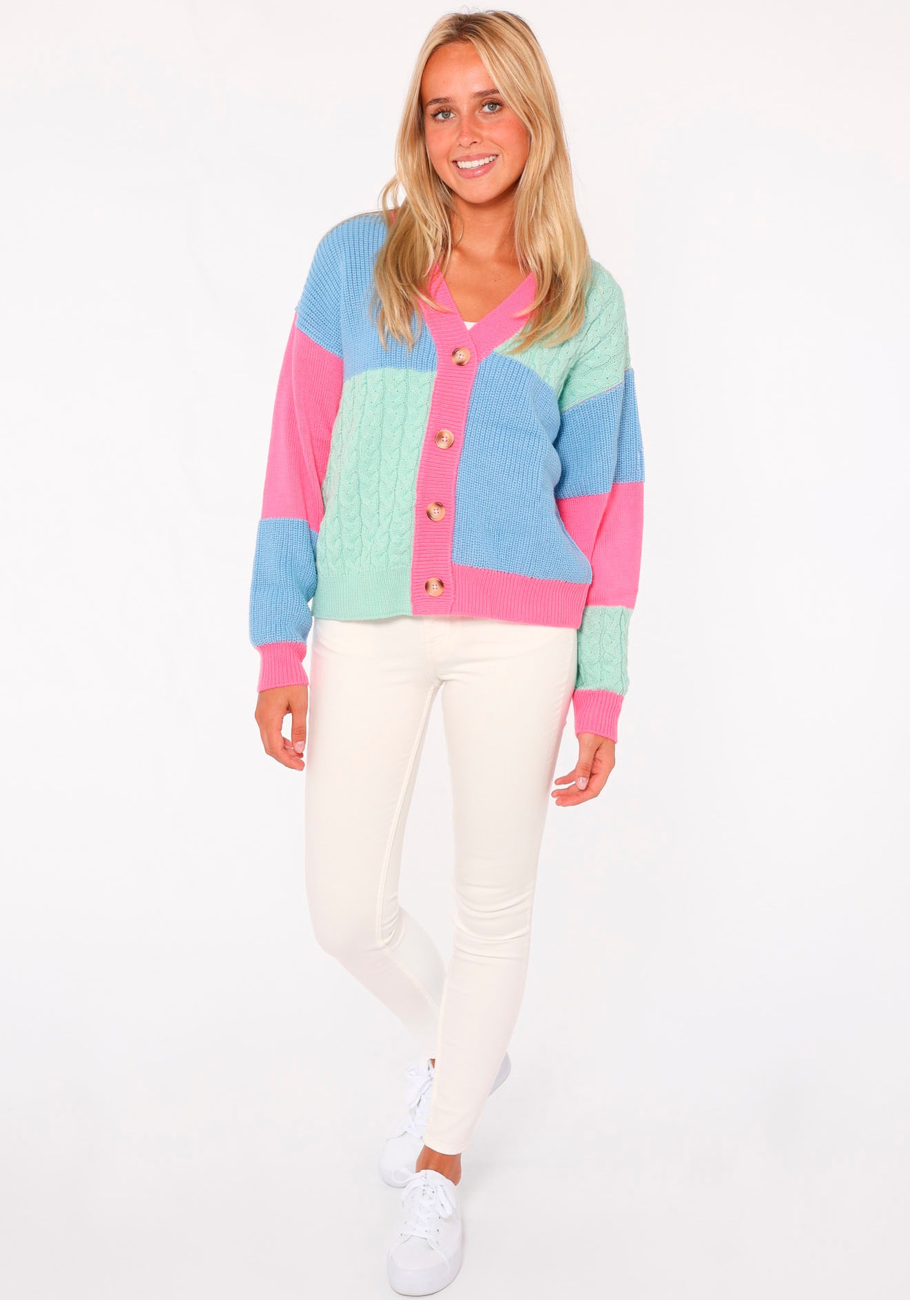 Zwillingsherz Cardigan »"Color Mix"«, Colour-Blocking, Langarm, Zopfmuster, V-Ausschnitt, Wollanteil