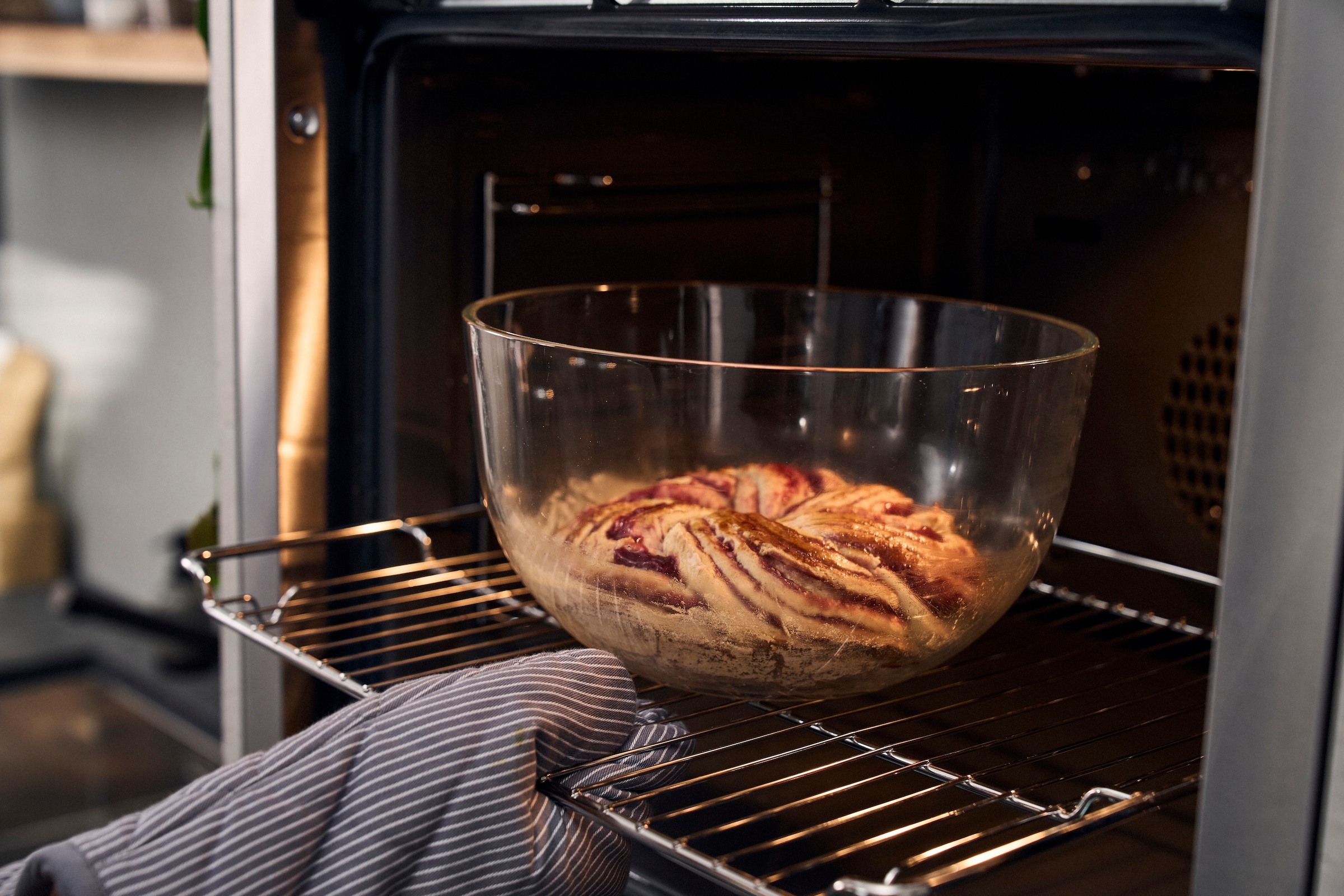 Zwilling Aufbewahrungsschüssel »Fresh & Save BOWLS«, (2 tlg., Schüssel inkl. Deckel), Vakuumschüssel L / 24 cm, Glas