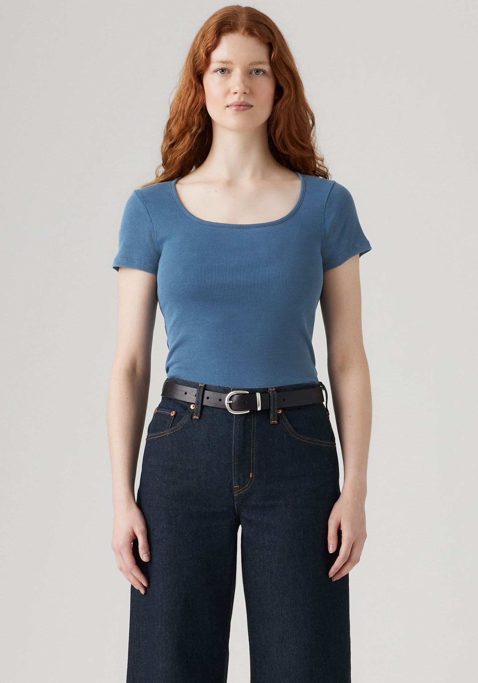 Levis T-Shirt "ESSENTIAL SQRD NE", Feinrippqualität günstig online kaufen