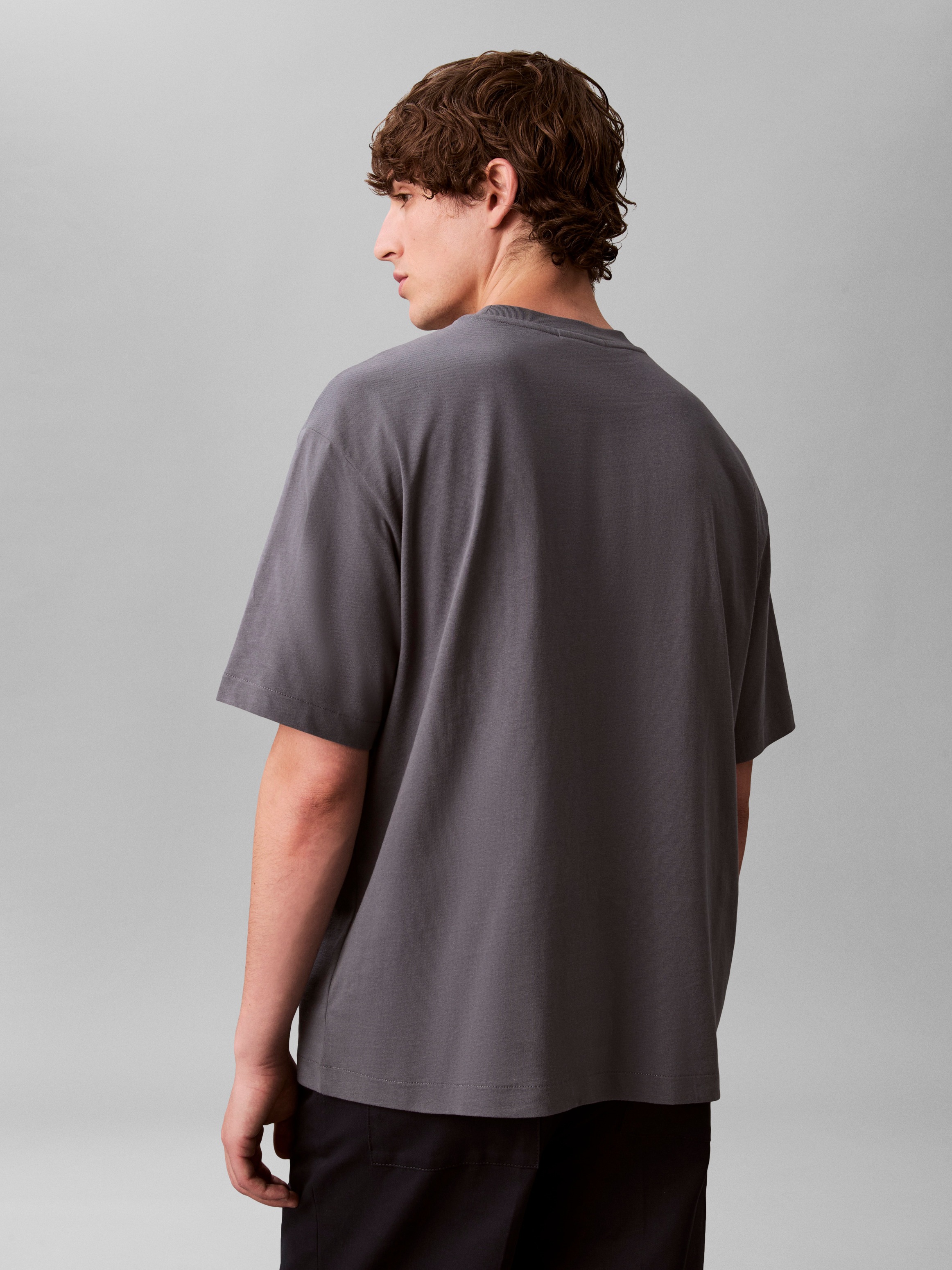 Thumbnail - Calvin Klein T-Shirt "SS RLXD STANDARD LOGO CREWNK TEE"