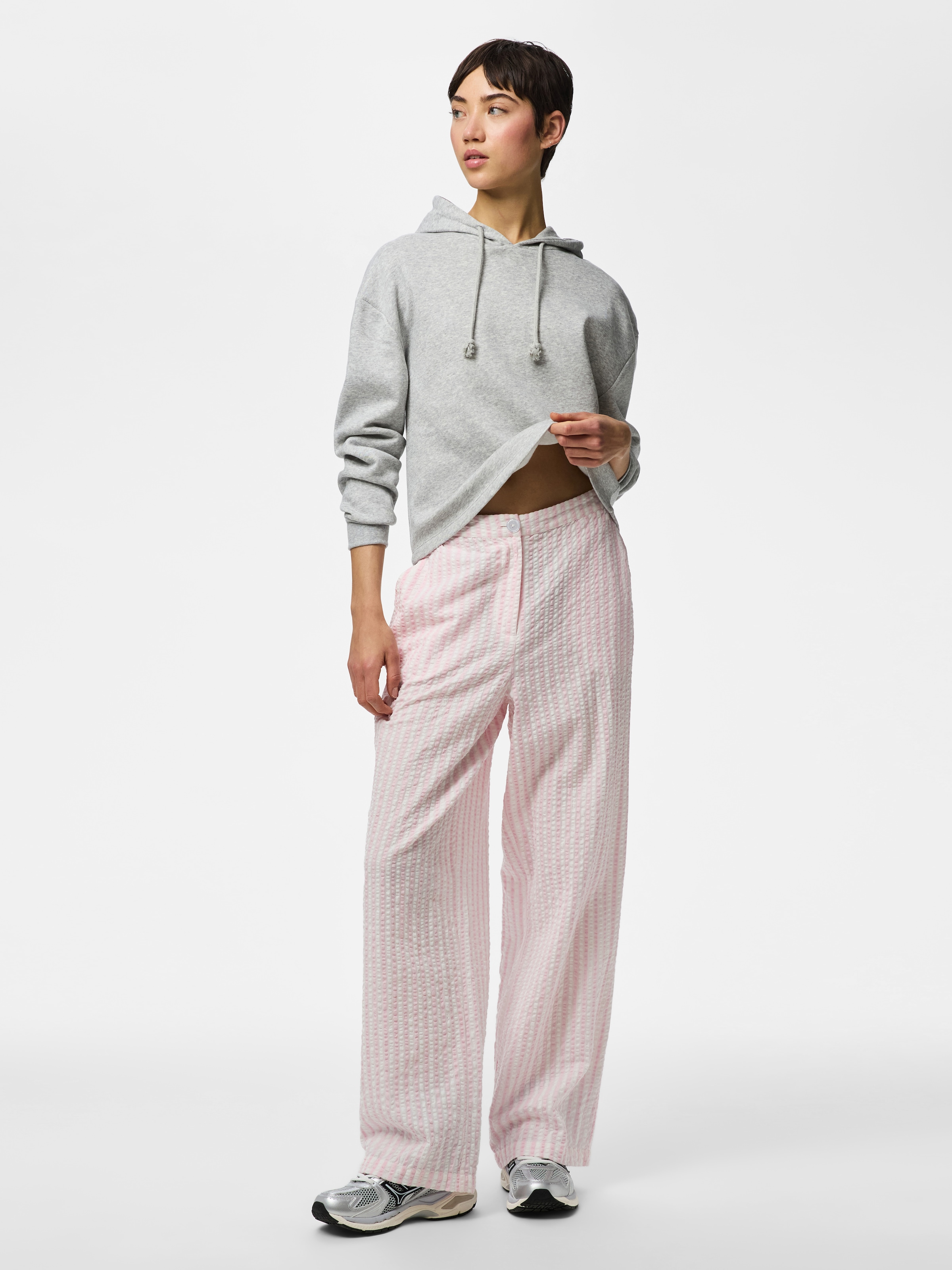 pieces Stoffhose »PCSTINNA HW PANTS WVN NOOS BC«  mit weitem Bein