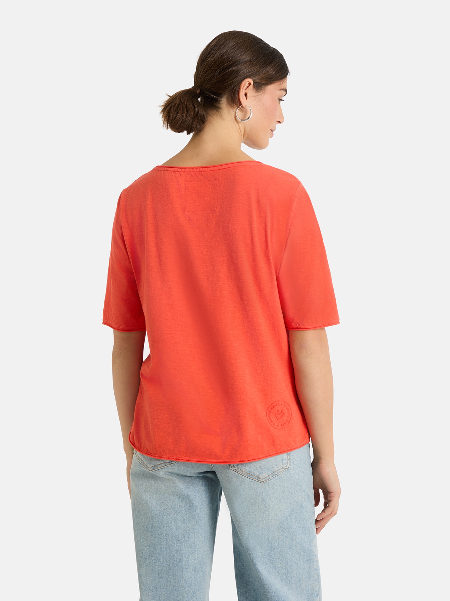 Lieblingsstück Rundhalsshirt »CandiceEP« mit Statement-Stickerei und im Batik-Look