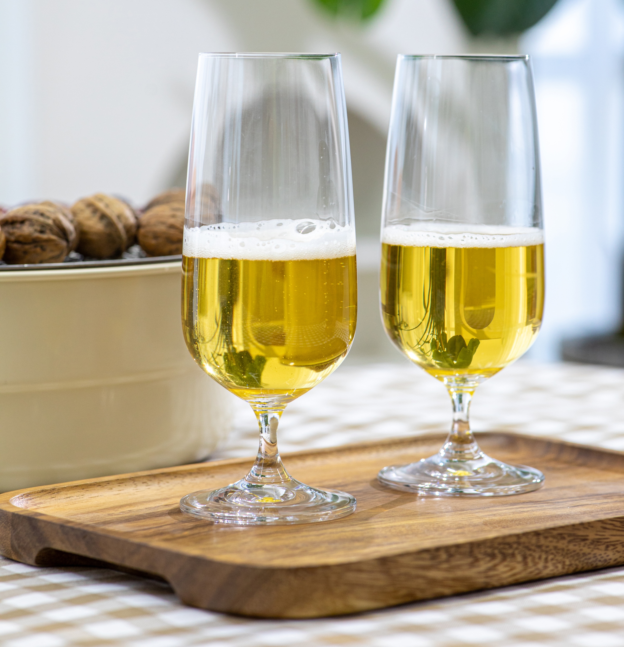 ECHTWERK Bierglas »Pilsbiergläser Set, ca. 400 ml«, (Set, 6 tlg.), Strapazierfähige Biertulpen, stilvoll und passend zur Tischdeko