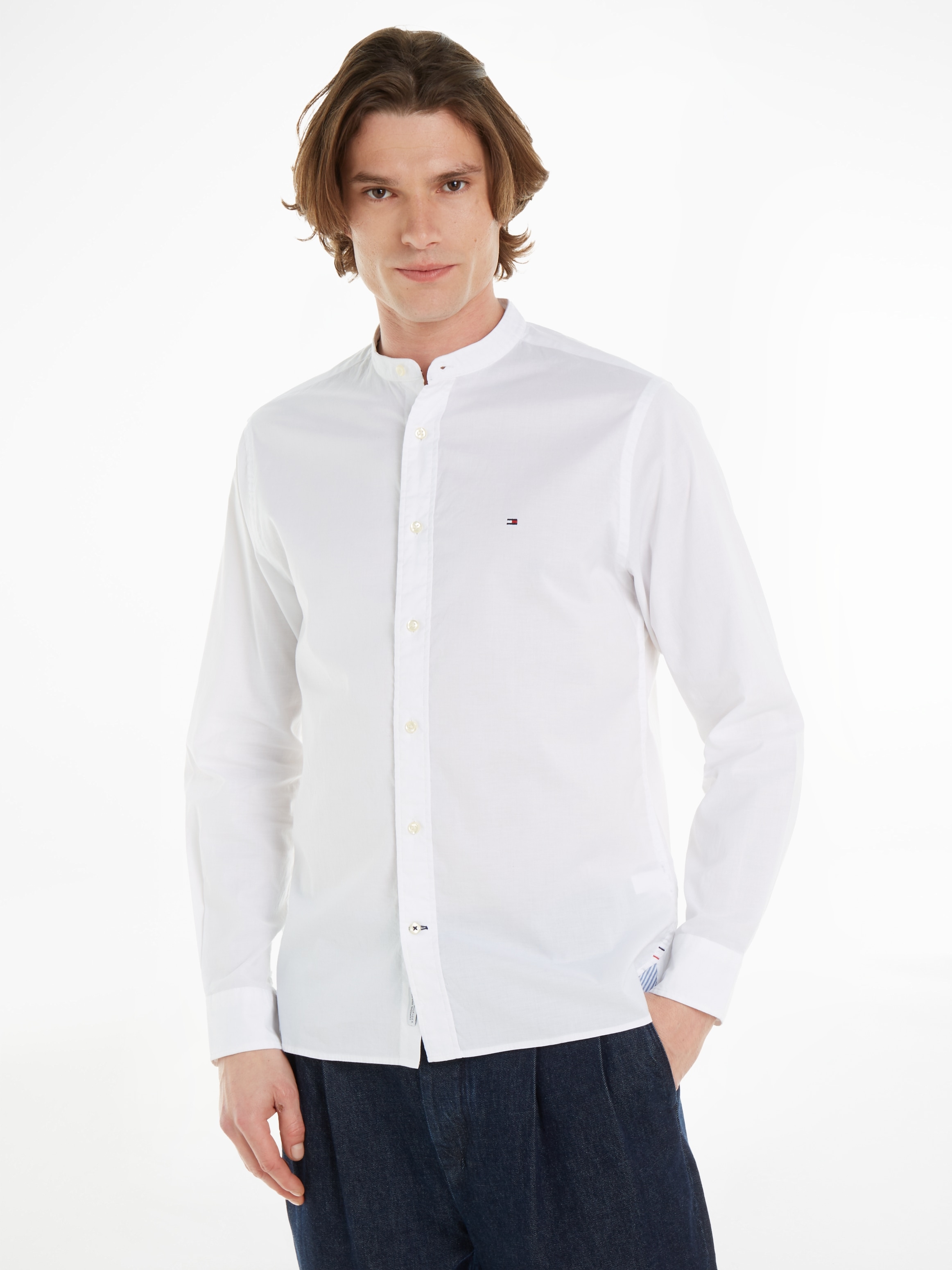 Tommy Hilfiger Langarmhemd »NATURAL SOFT SOLID MAO RF SHIRT«, mit Tommy Hilfiger Markenstreifen innen am Ärmelschlitz