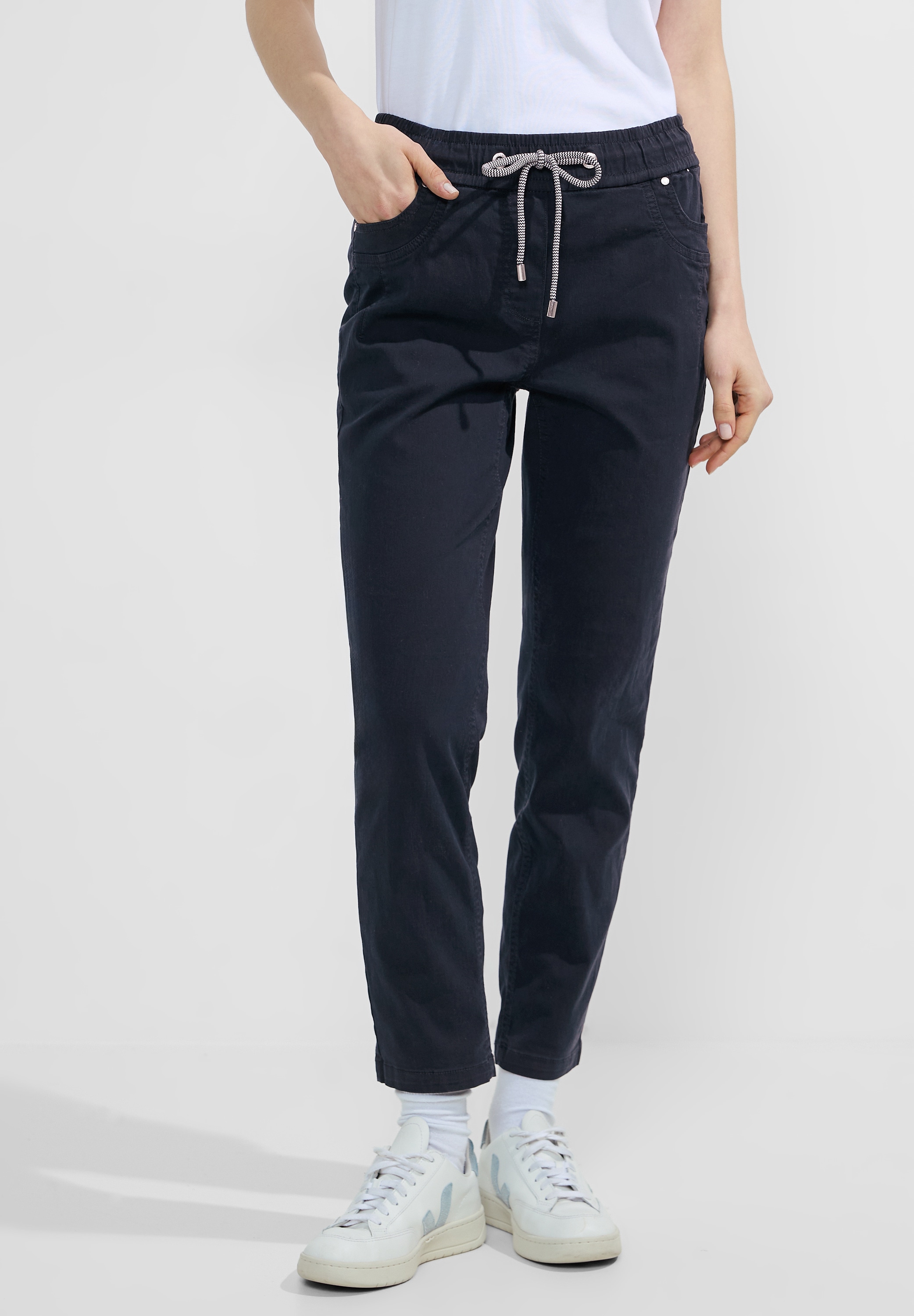 Cecil Jogger Pants, Middle Waist