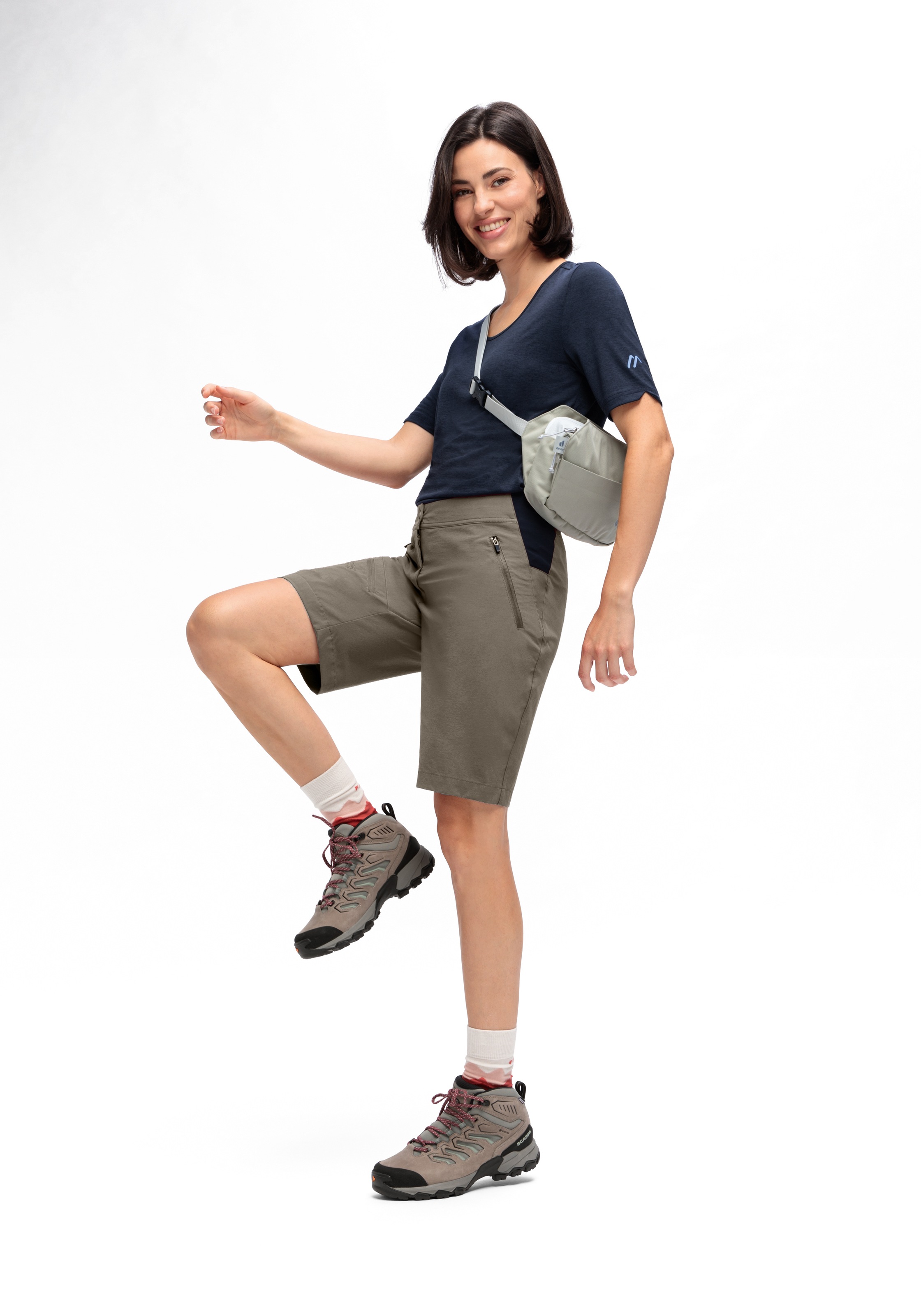 Maier Sports Outdoorhose »Inara Short Vario«, Damen Shorts, kurze Wanderhose, Outdoor-Hose, 4 Taschen, Regular Fit