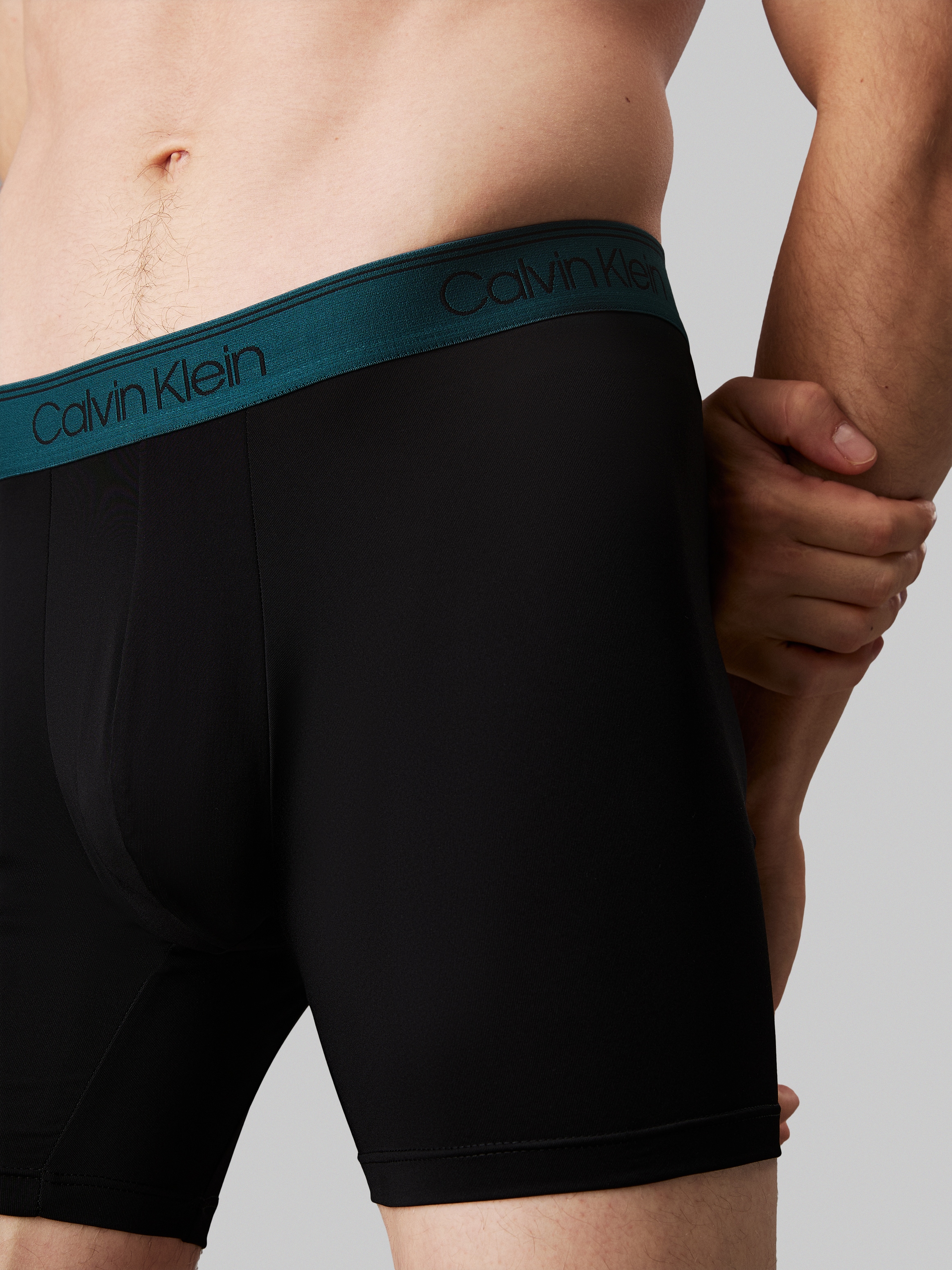 Calvin Klein Underwear Boxer »BOXER BRIEF 3PK«, (Packung, 3er-Pack), mit längerem Bein & Logo-Elastikbund