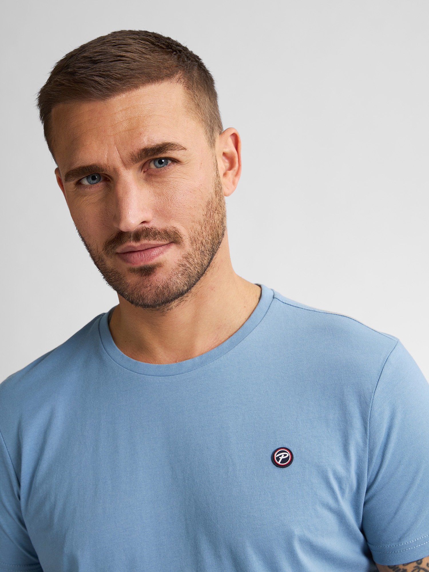 Petrol Industries Rundhalsshirt, mit Logo Stickerei