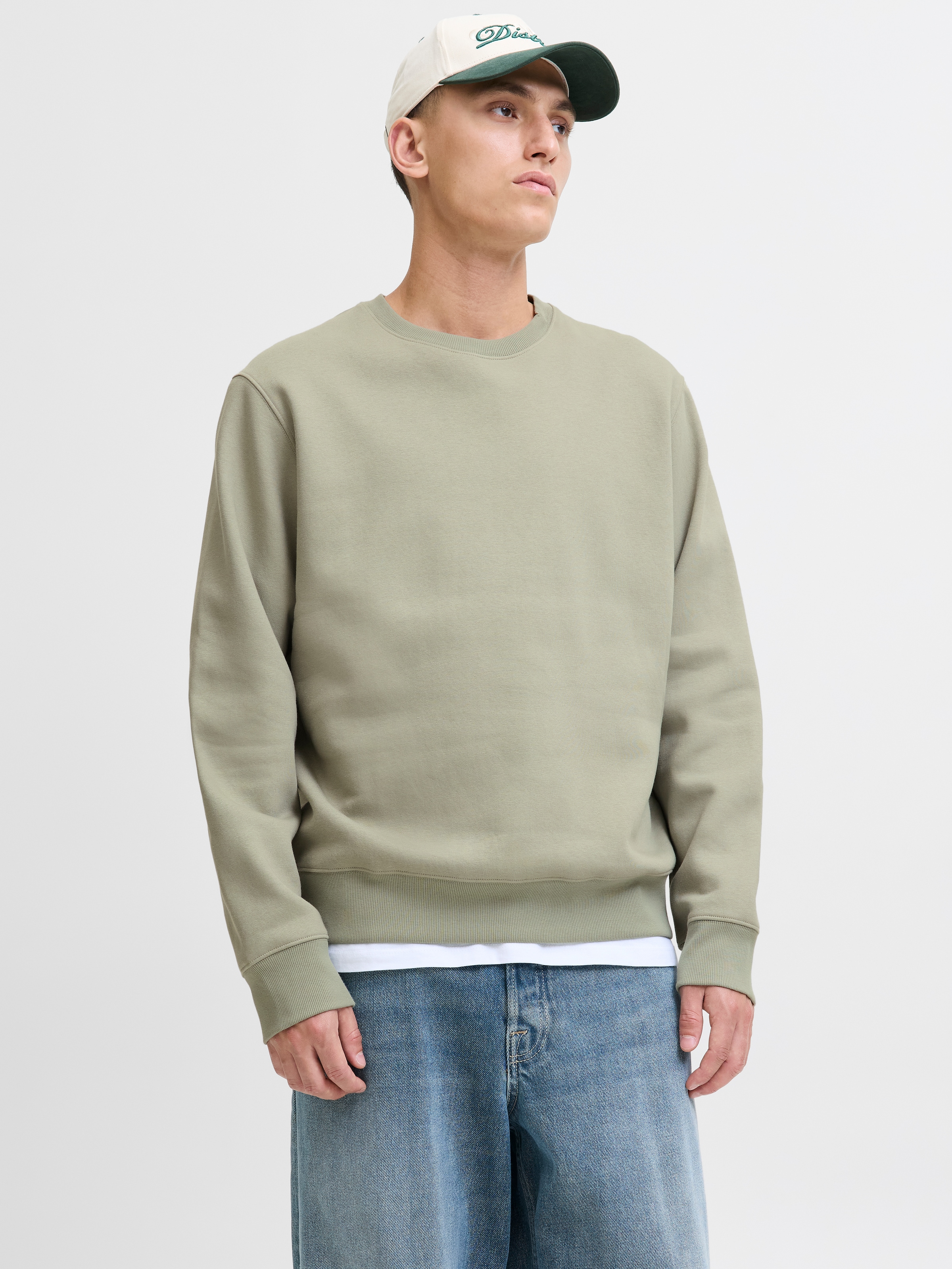 Jack & Jones "JJESTAR BASIC SWEAT CREW NECK NOOS", mit Rundhalsausschnitt günstig online kaufen