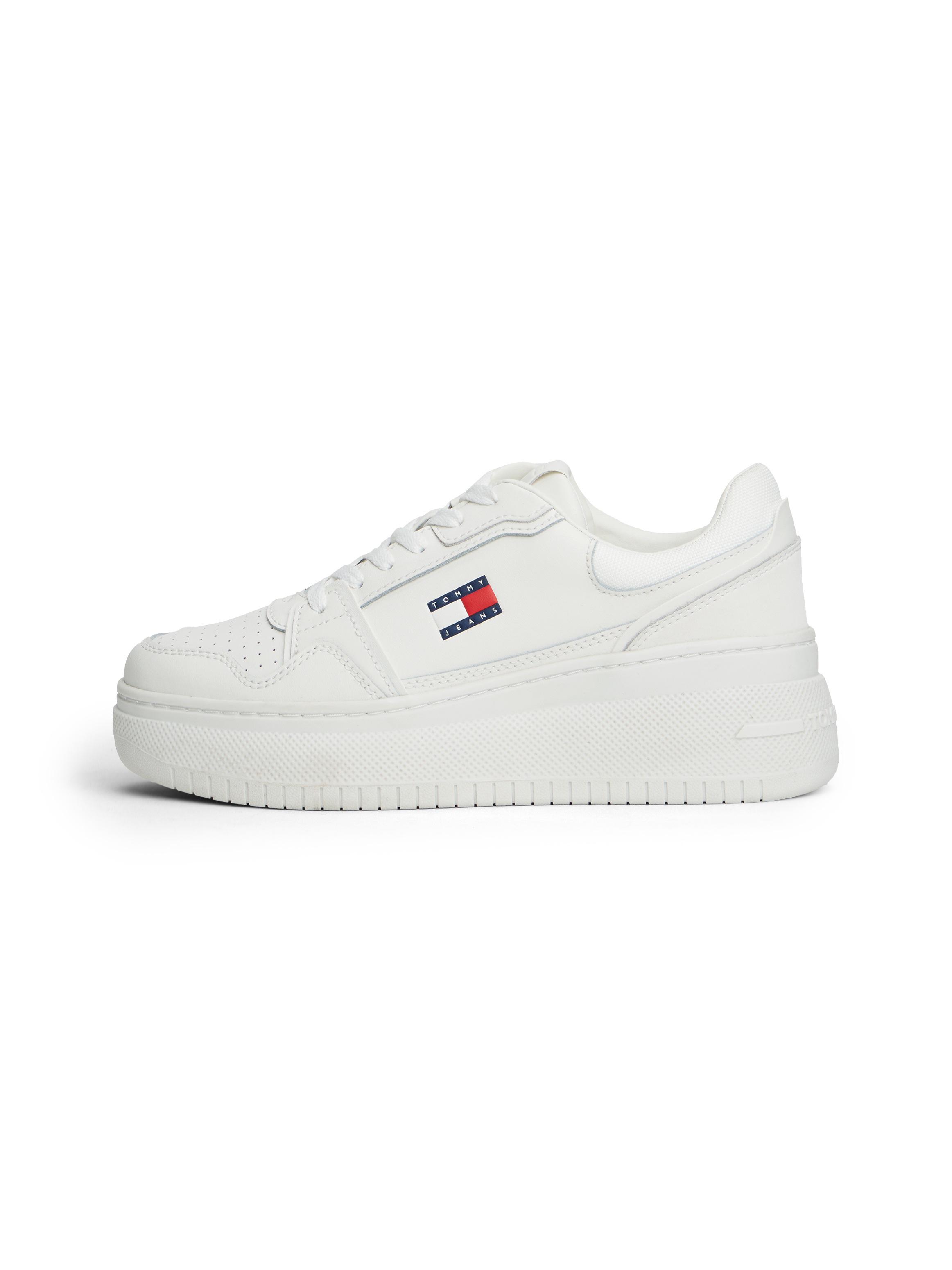 Tommy Jeans Keilsneaker »TJW RETRO BASKET FLATFORM«, Plateau, Freizeitschuh, Schnürschuh, mit Lochmuster, im Basket-Look