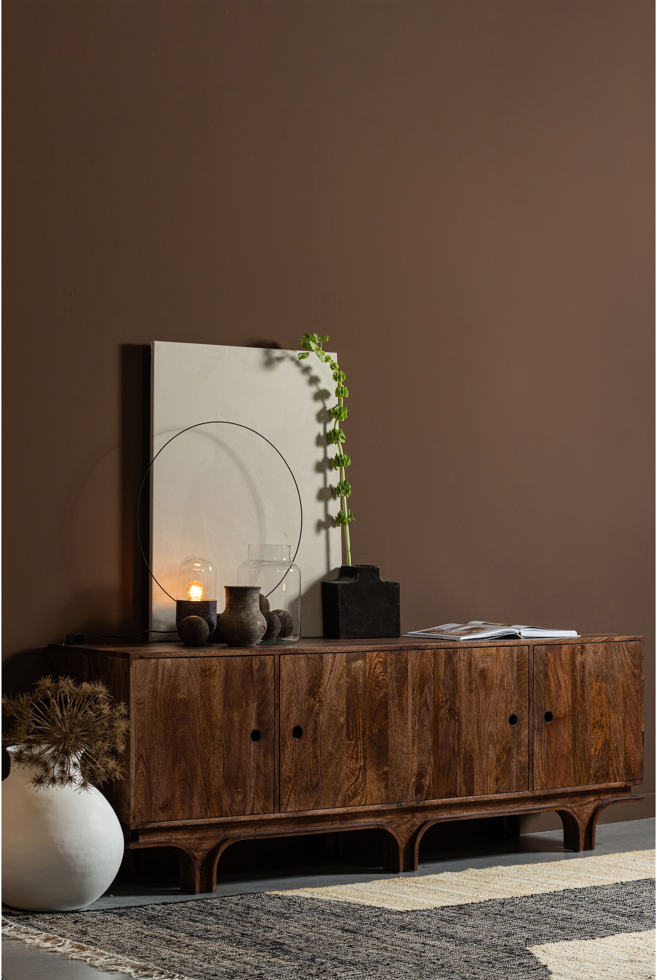 WOOOD Sideboard aus Mangoholznmit markanter Maserung und Unikat-Charakter