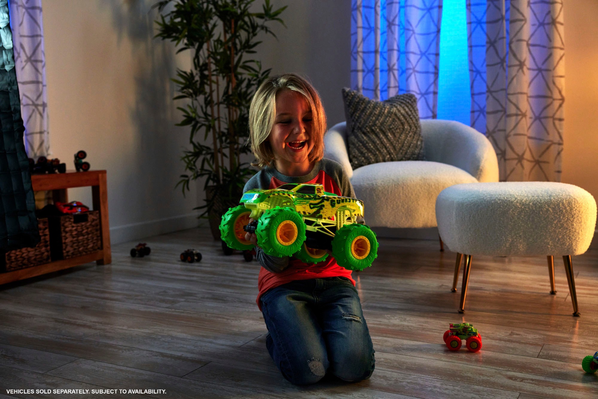 Hot Wheels RC-Monstertruck »Gunkster«, leuchtet im Dunkeln