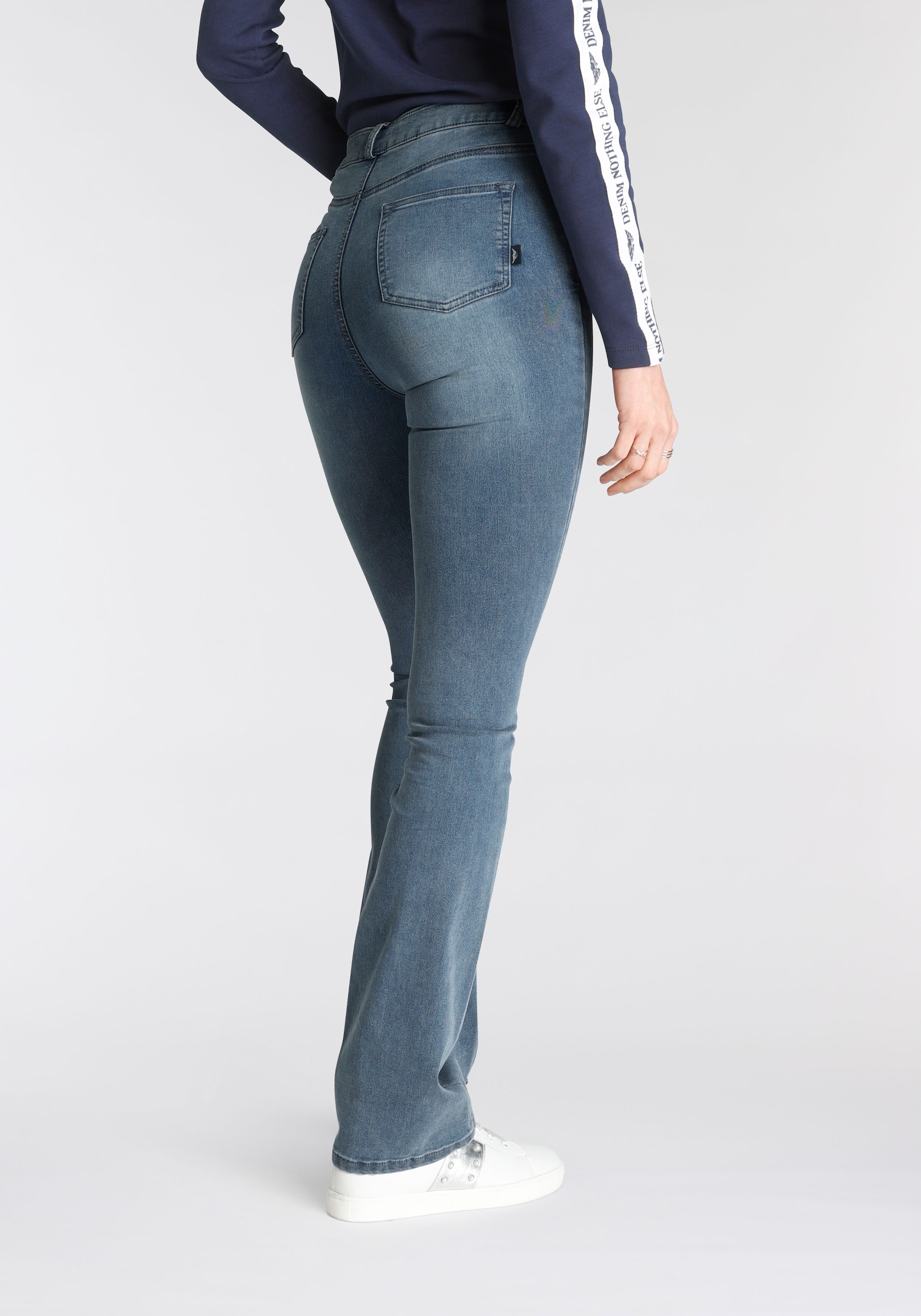 Arizona Bootcut-Jeans »Ultra Stretch«
