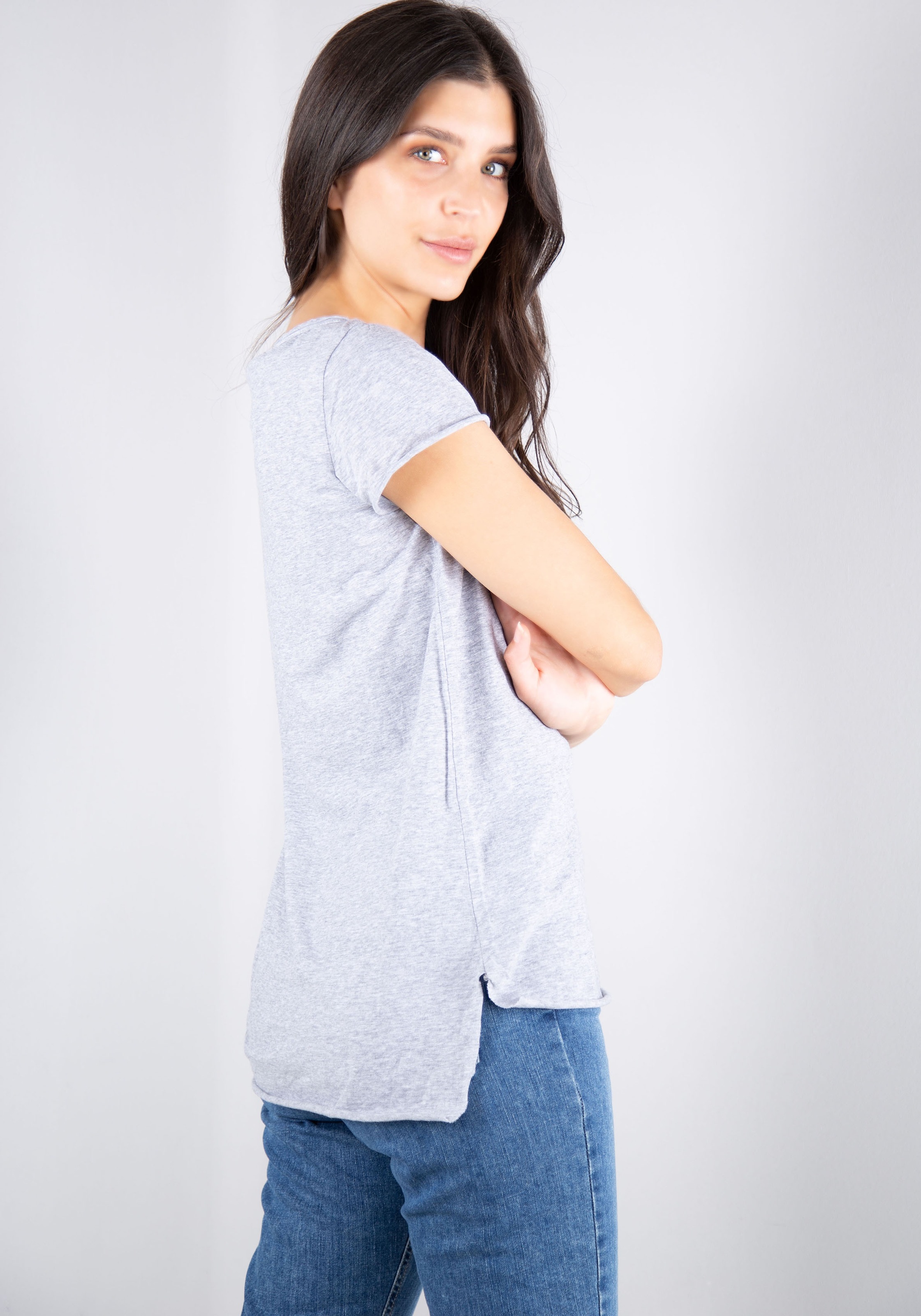 Please Jeans T-Shirt »M00A«, mit Please Metal-Label und leicht  angeschnittenen Saumabschlüssen für kaufen | BAUR | T-Shirts