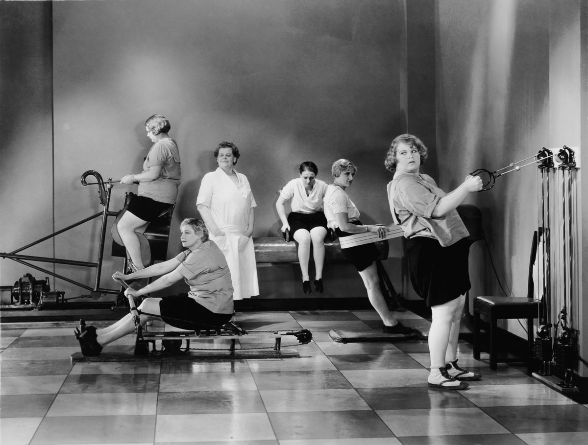 Papermoon Fototapete "Altes Fittnessstudio"
