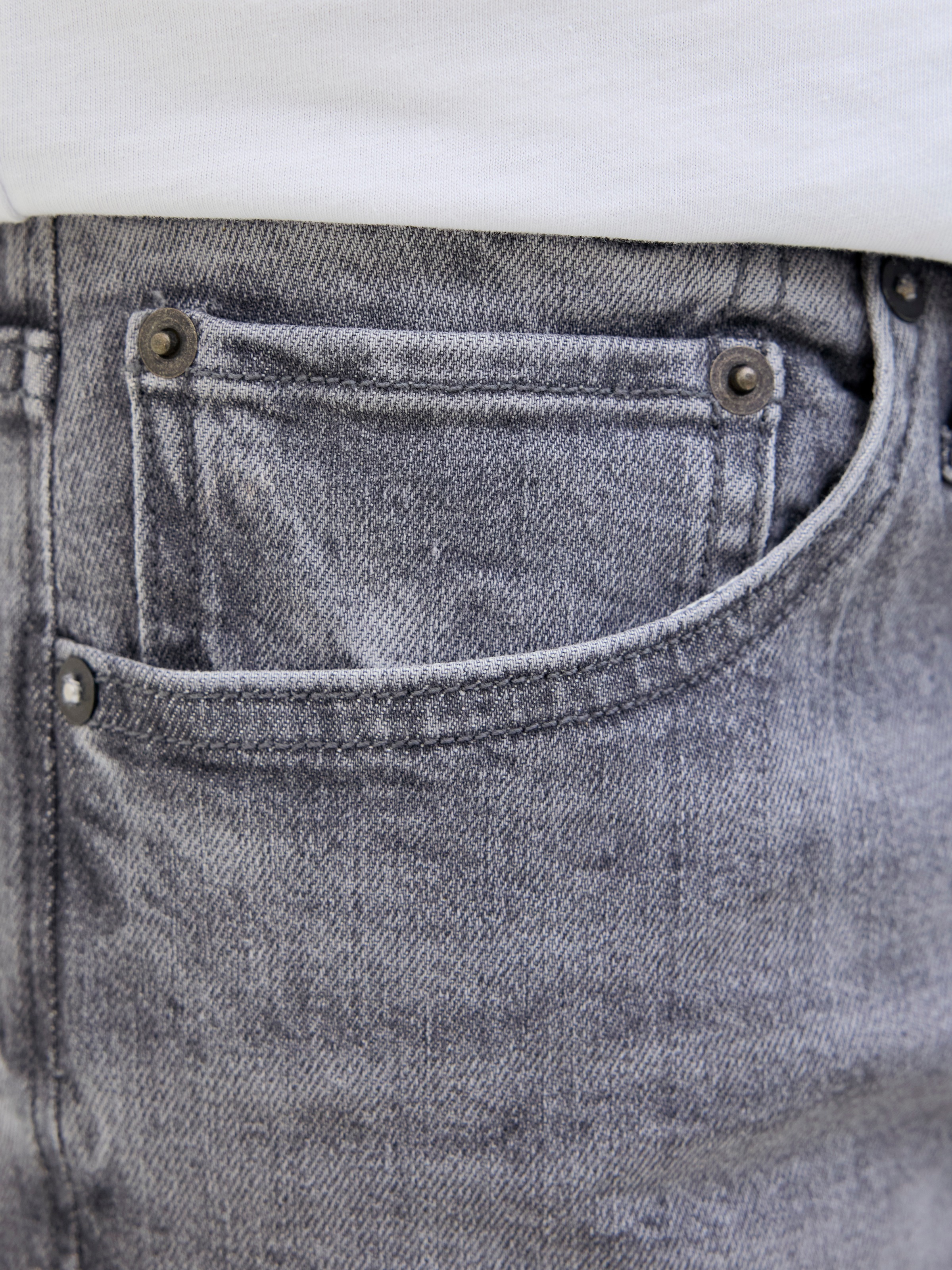 Thumbnail - Jack & Jones Shorts "JJIORIGINAL mit stylischem Aufschlag und Knopf" mit stylischem Aufschlag