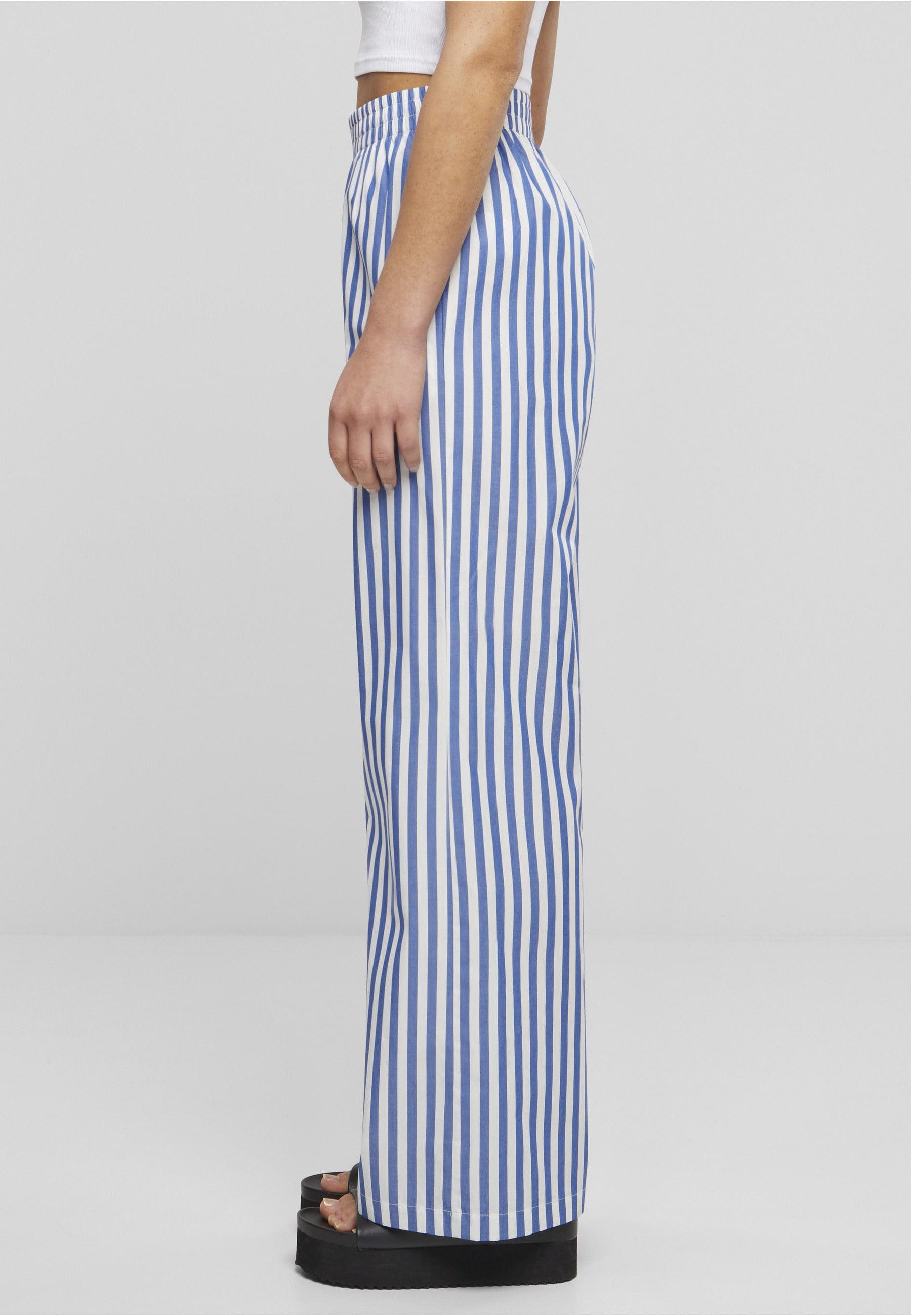 URBAN CLASSICS Stoffhose »Urban Classics Damen Ladies Striped Loose Pants«