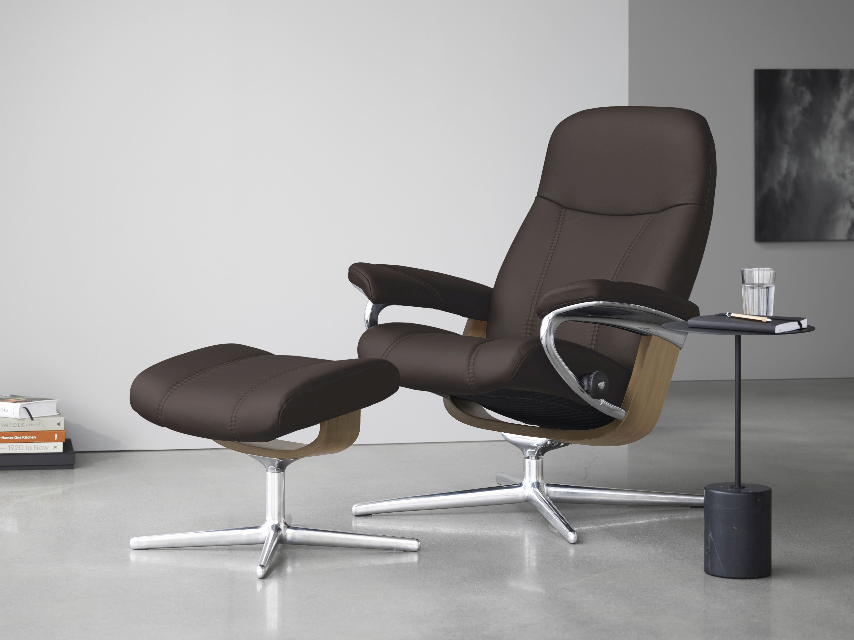 Stressless Relaxsessel "Consul" mit Cross Base, Größe S, M & L, Holzakzent Eiche, in 2 Bezugsqualitäten lieferbar