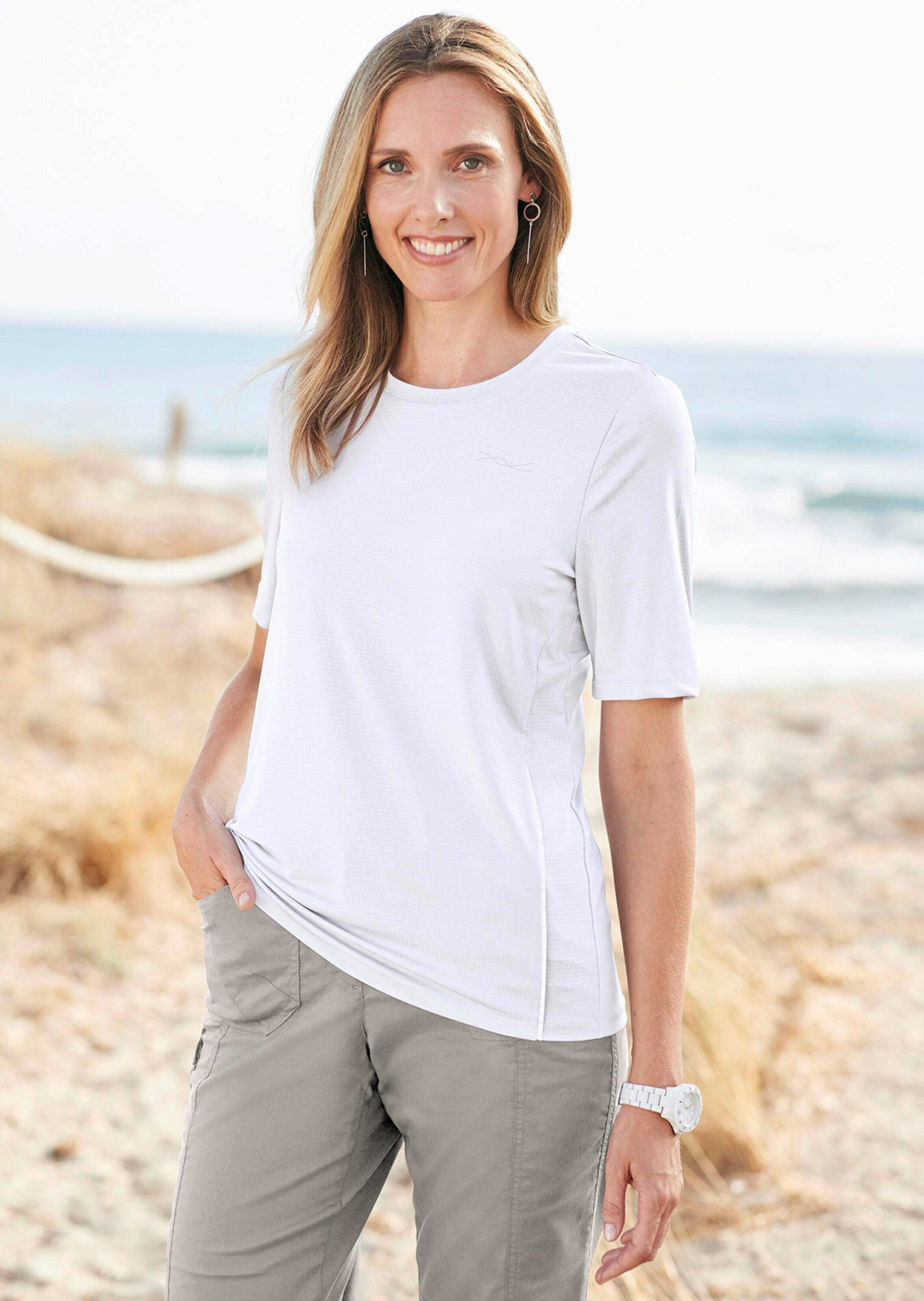 GOLDNER Kurzarmshirt »Kurzgröße Sport-Shirt mit Reflektoren«