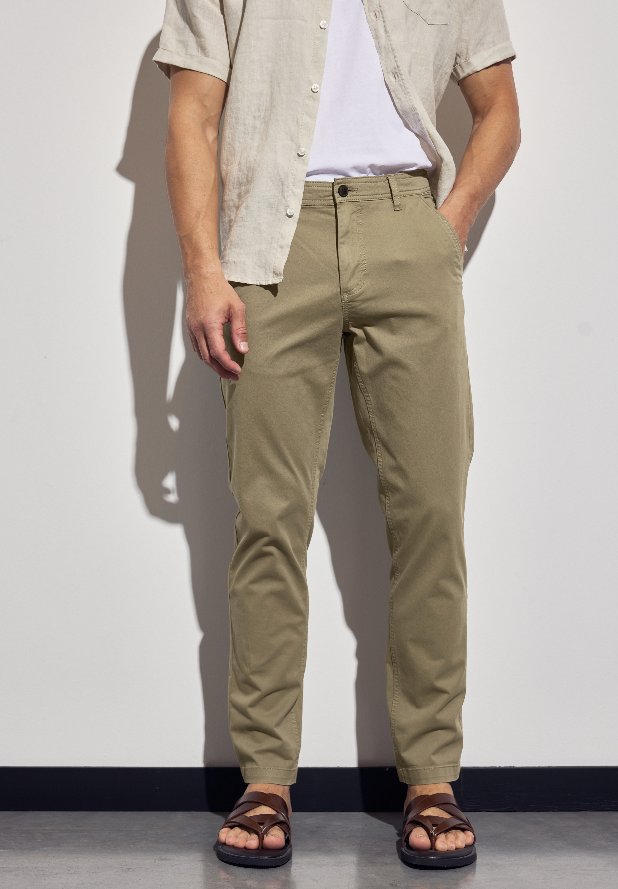 STREET ONE MEN Chinohose, aus Baumwolle mit Stretchanteil günstig online kaufen