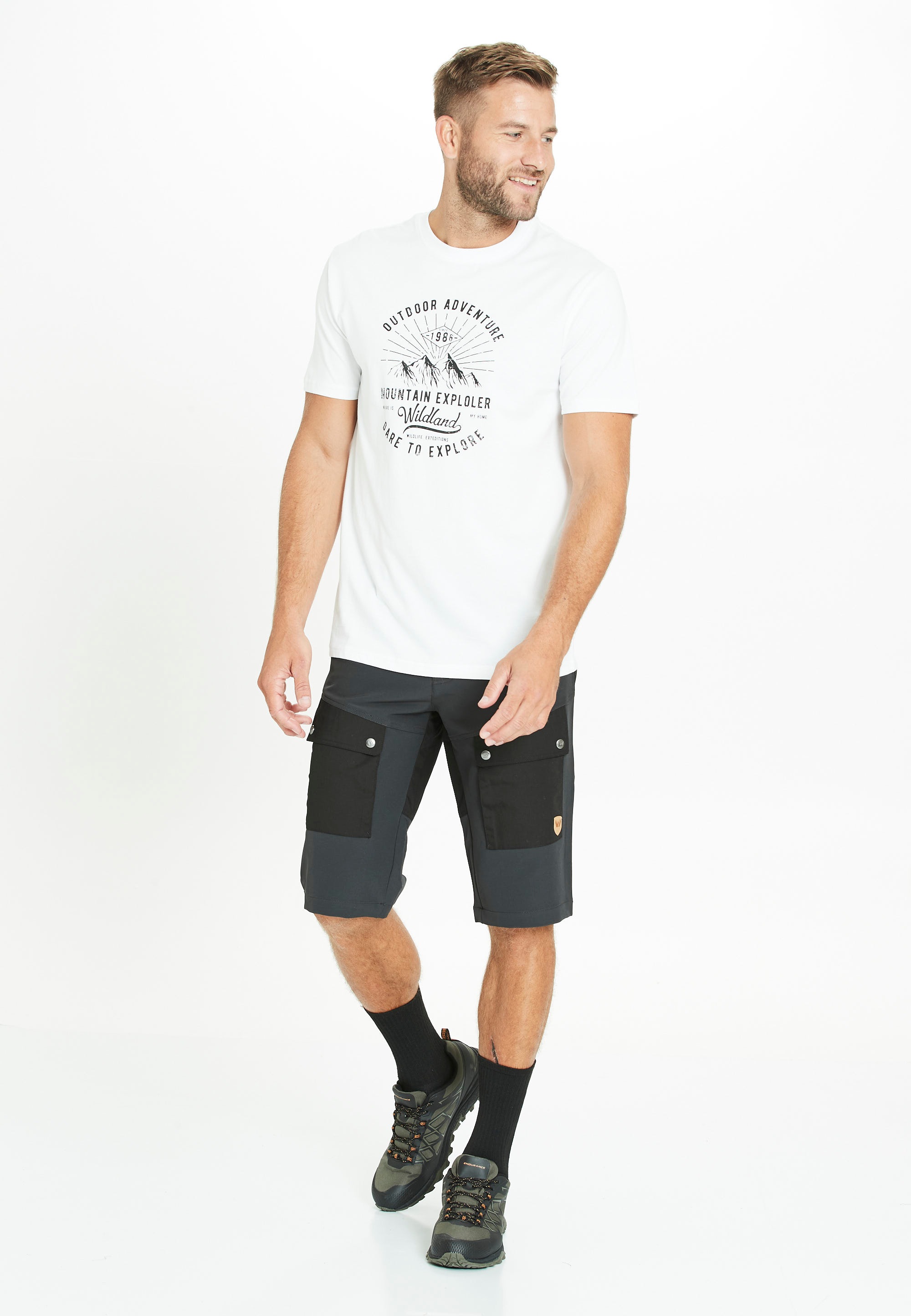 WHISTLER Shorts »ERIC«, mit atmungsaktivem Funktionsstretch