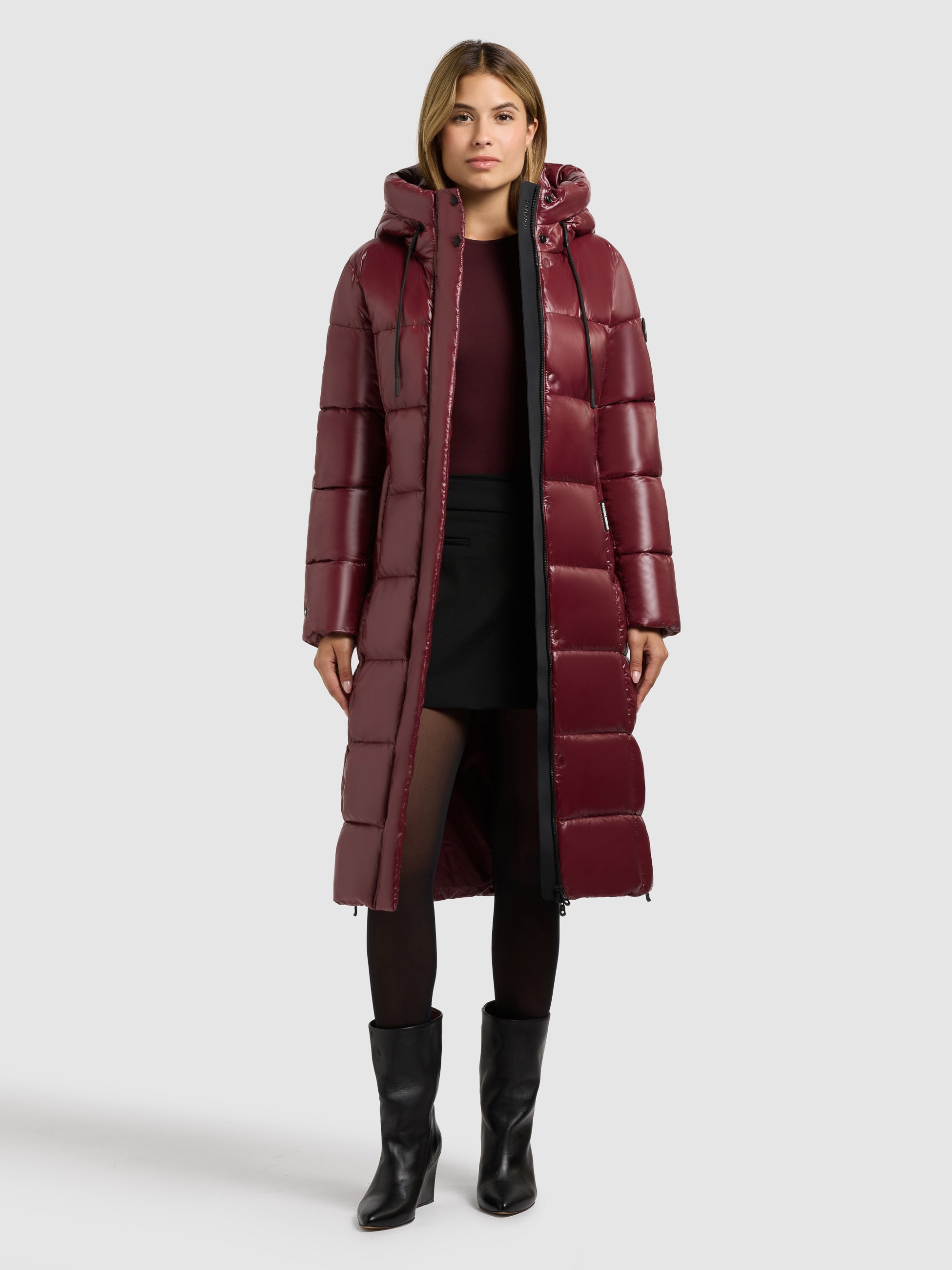 khujo Steppmantel »WILLA« praktische Seitenschlitze mit Reißverschluss