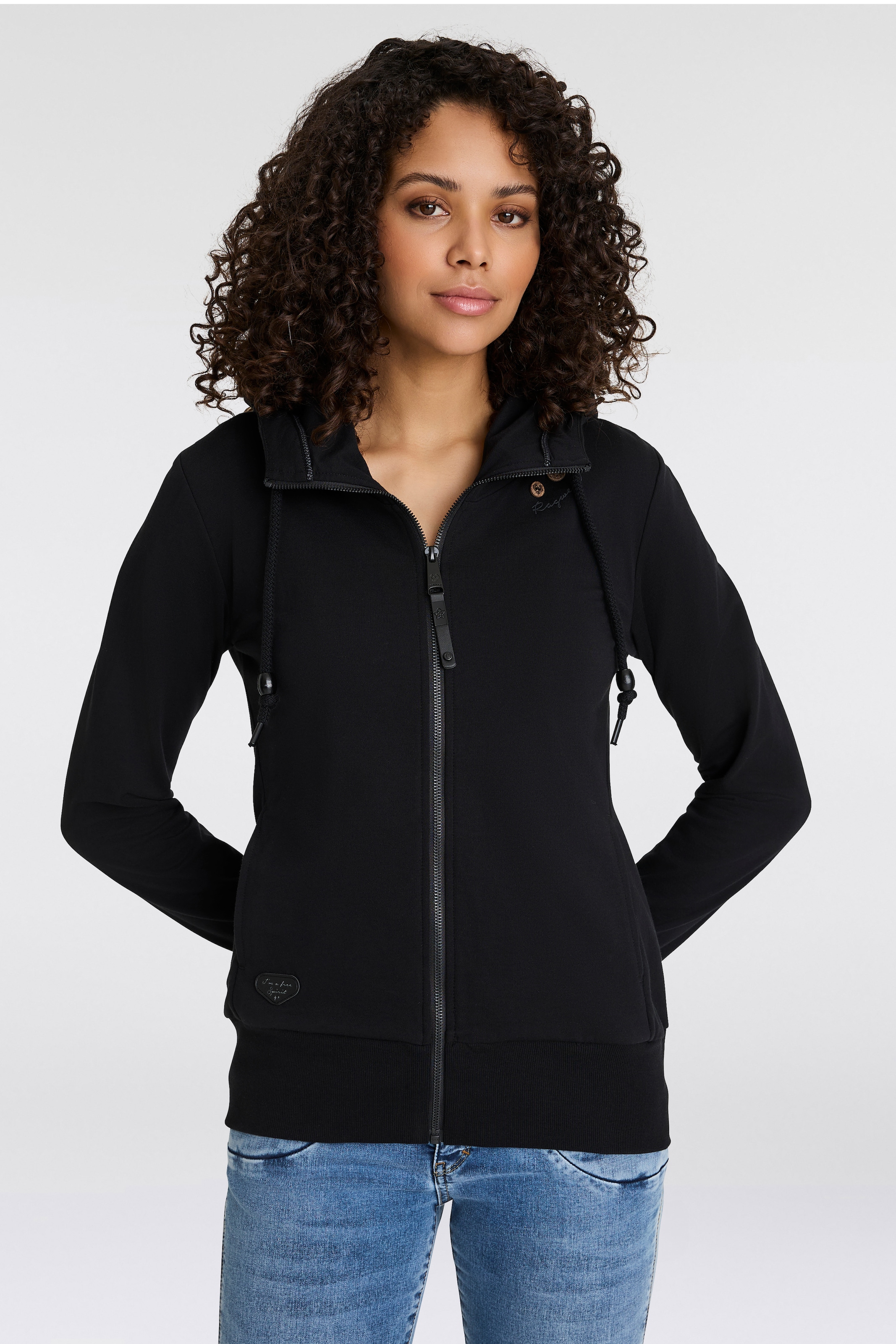 Ragwear Sweatjacke »PAYA CORE«, mit Logo Stickerei und Zierknöpfen