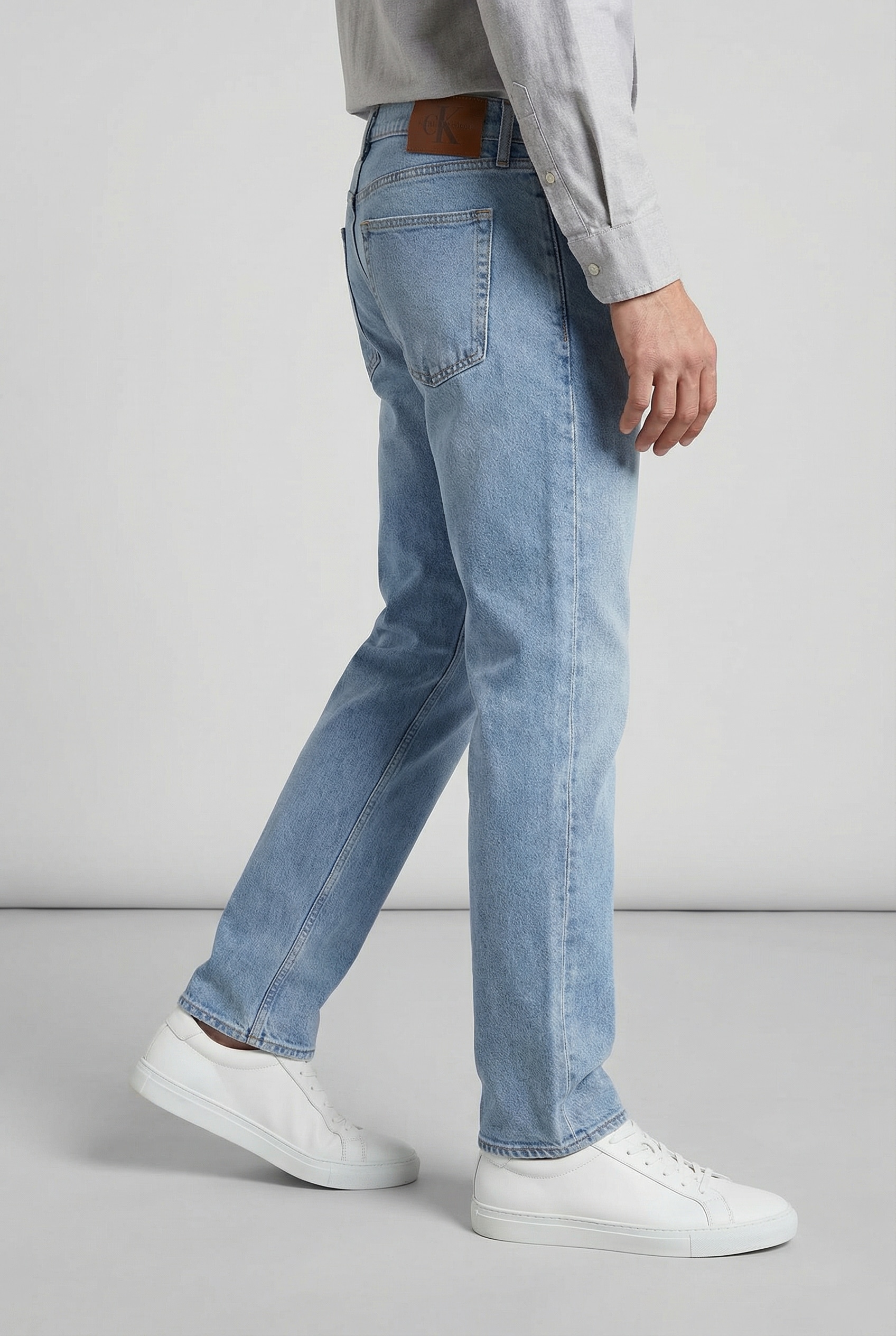 Calvin Klein Jeans Gerade Jeans "STANDARD STRAIGHT" Regular fit mit gerader günstig online kaufen