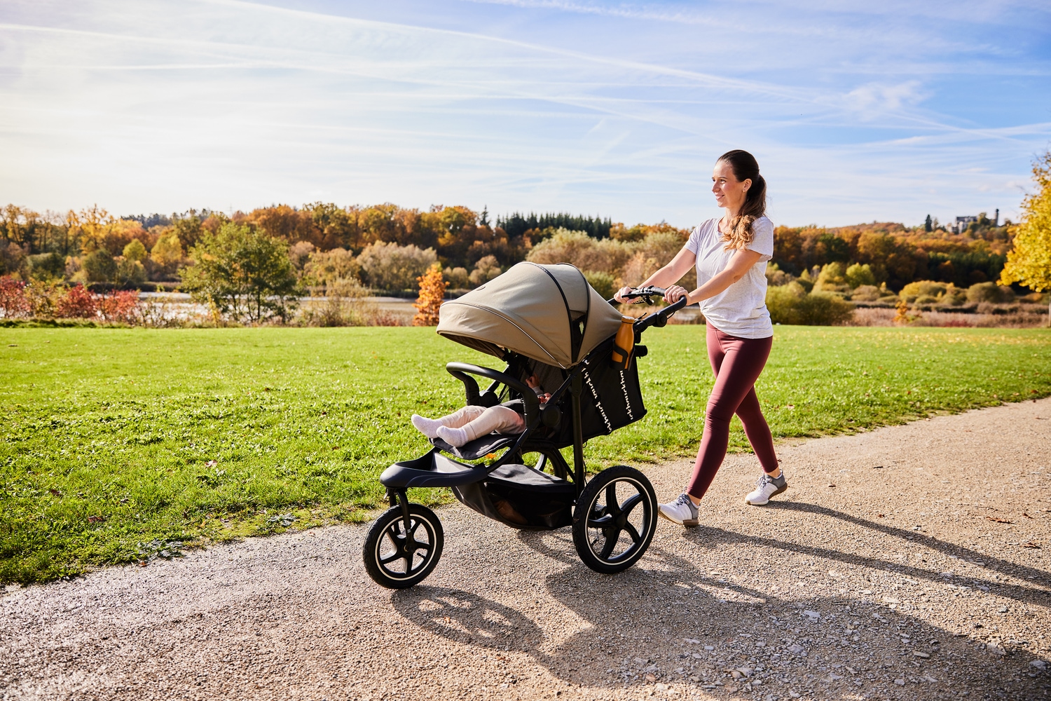 Hauck Dreirad-Kinderwagen »Runner 3, olive«, 22 kg, mit XXL-Lufträdern und Handbremse; bis 22 kg beslastbar