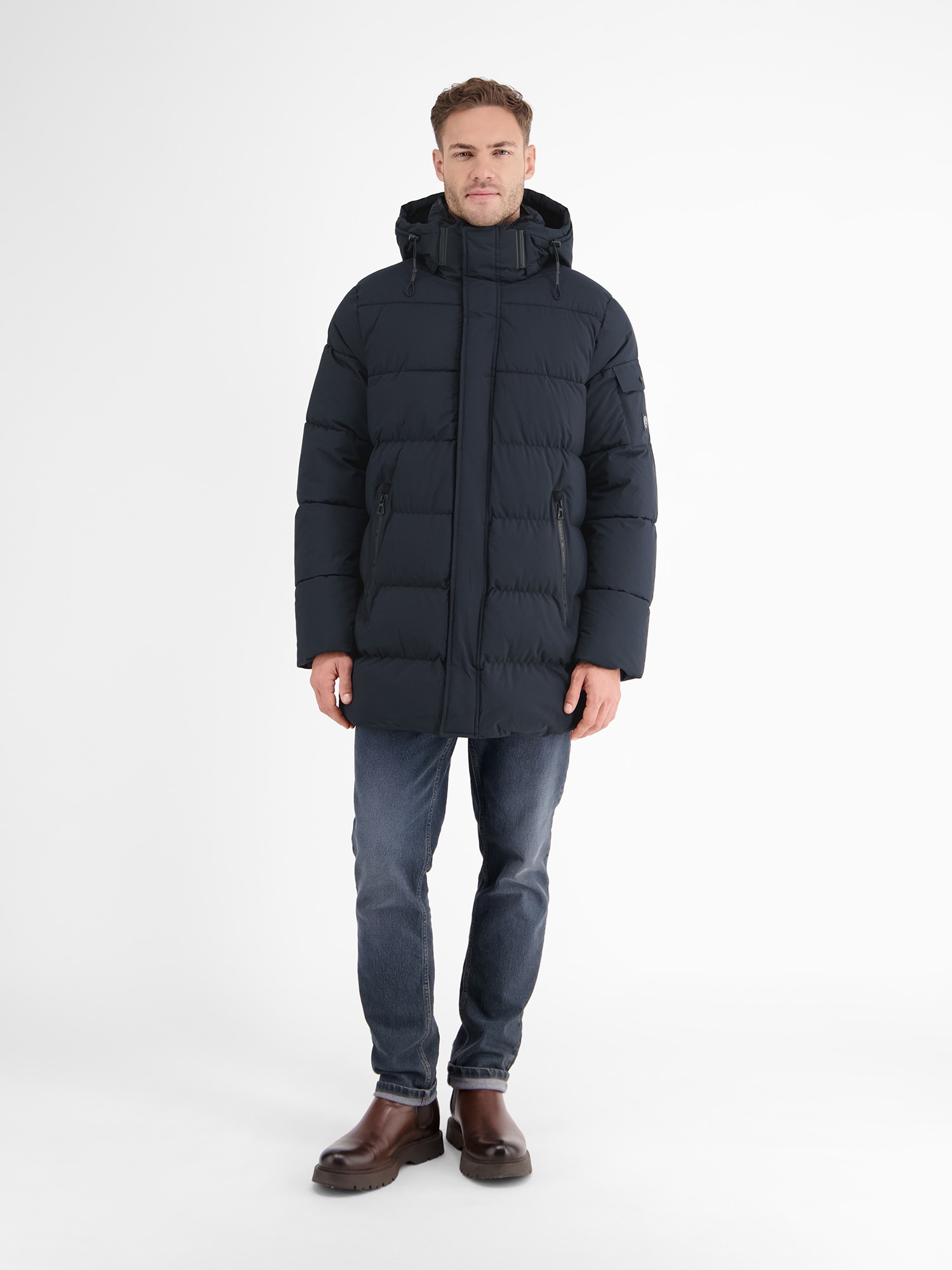 LERROS Steppjacke »LERROS Warm gefütterte Steppjacke mit abnehmbarer Kapuze«, mit Kapuze, Wasser- und windabweisend, atmungsaktiv
