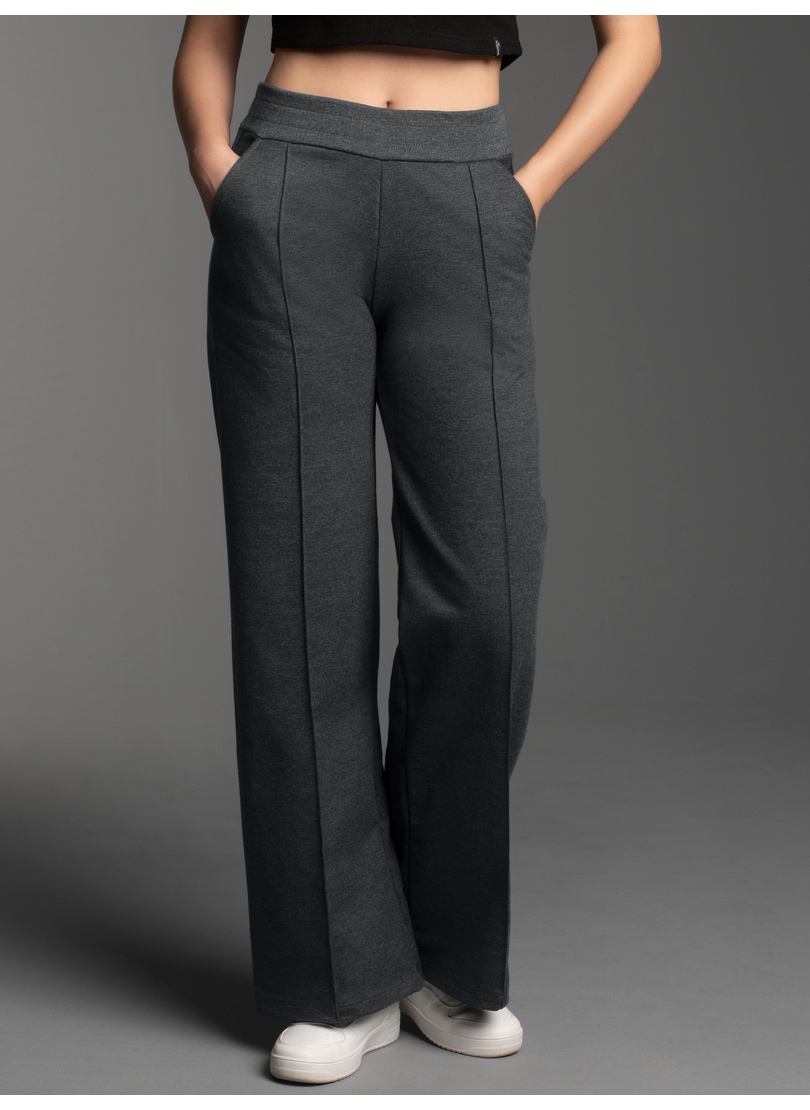 Trigema Jerseyhose "TRIGEMA Freizeithose mit weitem Bein und hohem Bund"