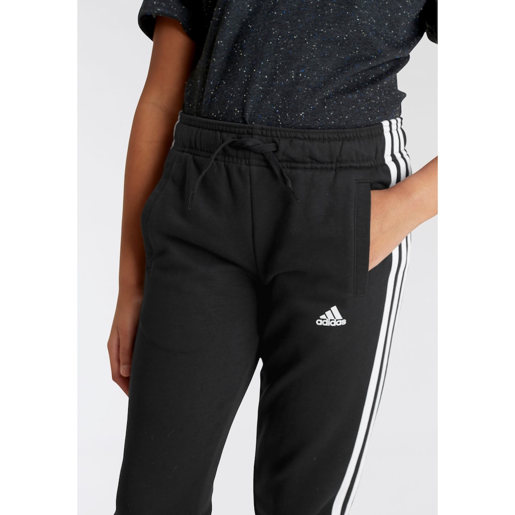 adidas Sportswear Sporthose »ESSENTIALS 3STREIFEN HOSE«, (1 tlg.)