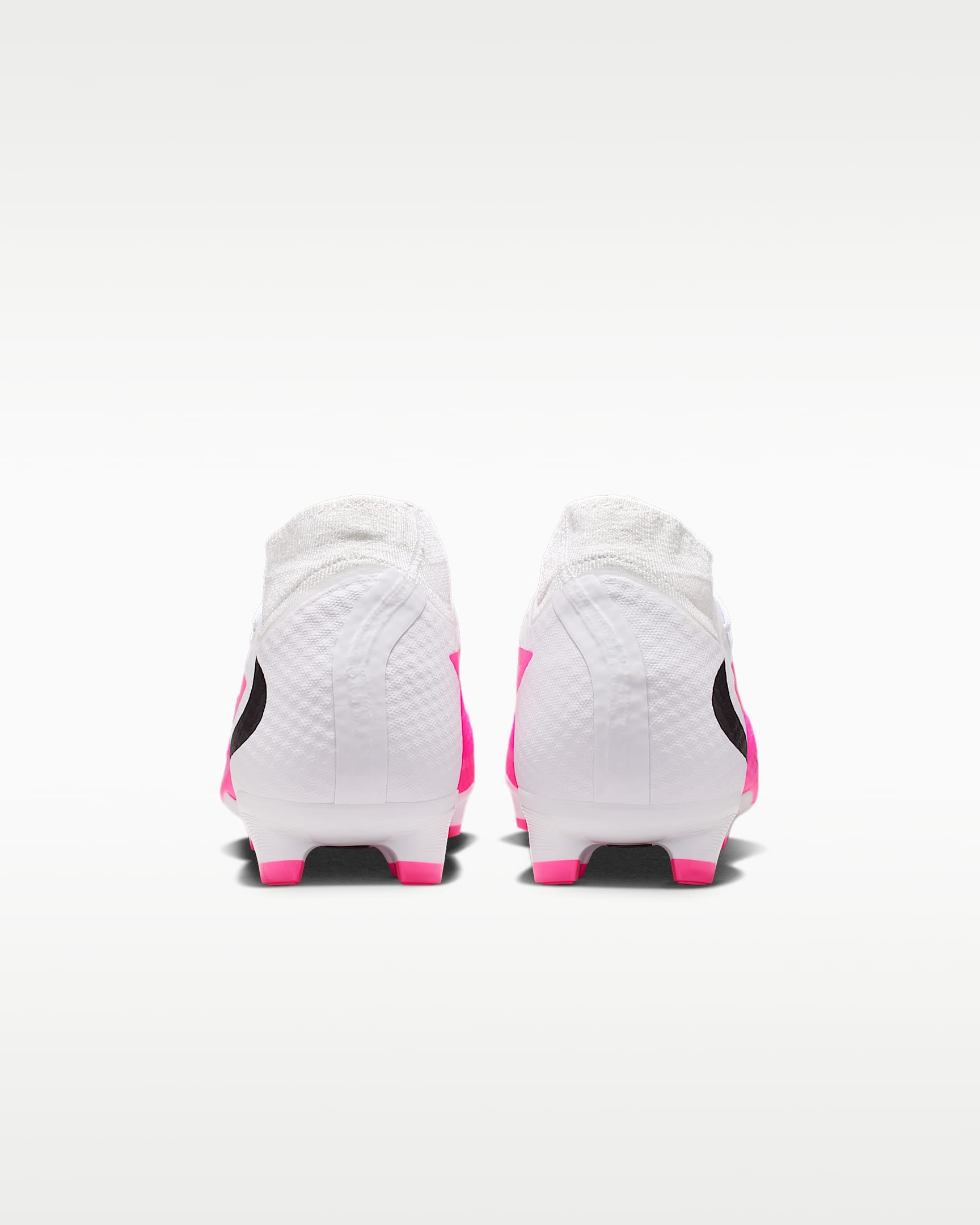 Nike Fußballschuh »PHANTOM 6 HIGH ACAD FG/MG T«  Außensohle für Rasenplätze und für feste Böden