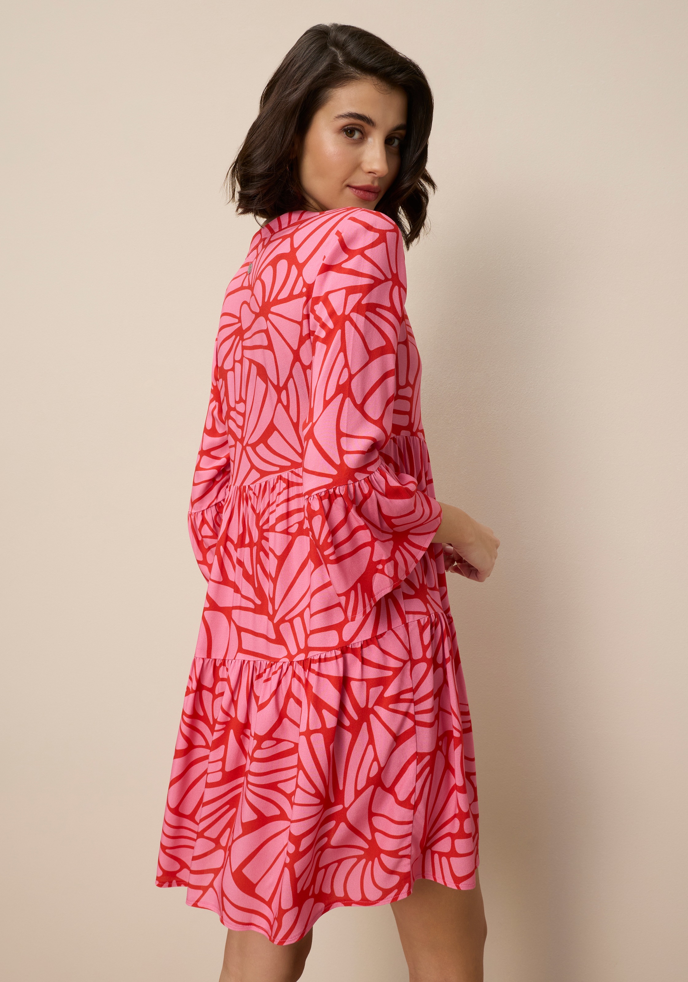 Tamaris Sommerkleid aus Viskose, für Frühling und Sommer, femininer Stil, Mini-Länge