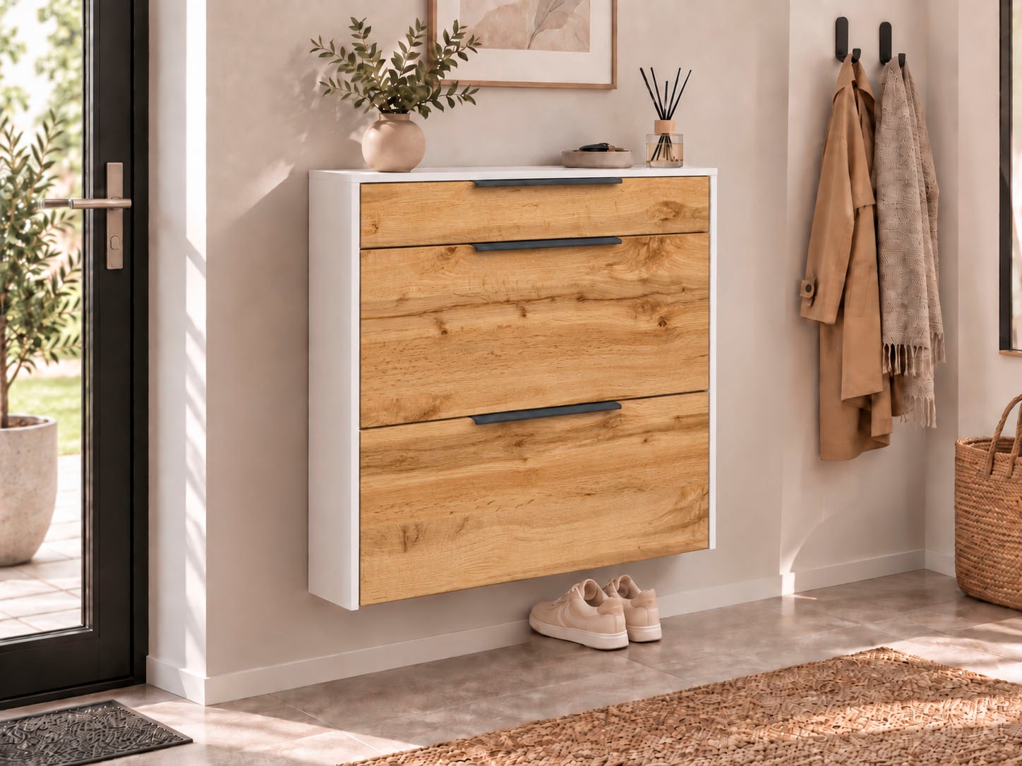 borchardt Möbel Hängeschuhschrank »Tom, Breite 89cm, bis Schuhgröße 44« Metallgriffe, 1 Schubfach, 2 Klappen