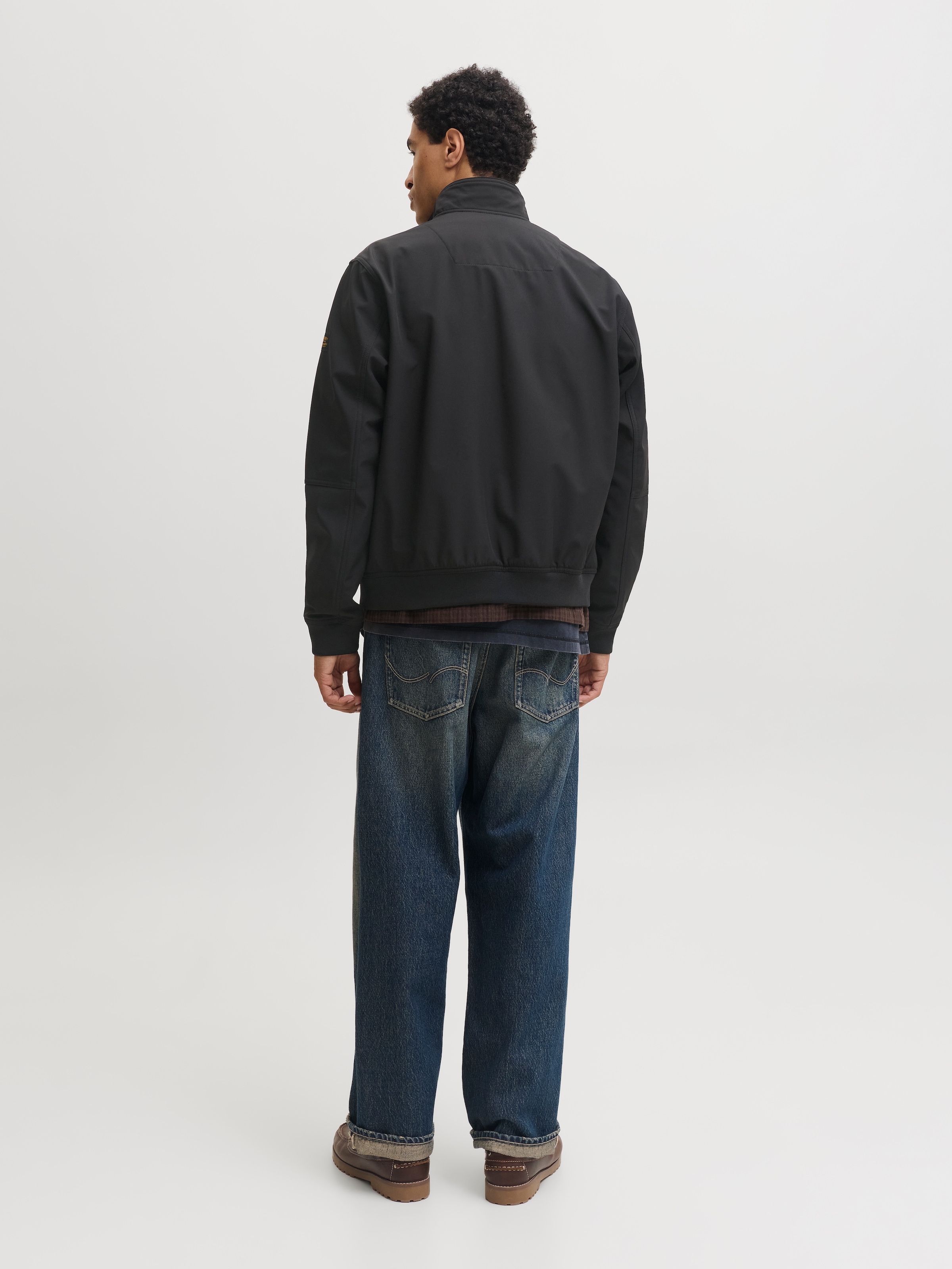 Jack & Jones Softshelljacke »JJELIAM SOFTSHELL BOMBER NOOS« Kunstfaser, regular fit