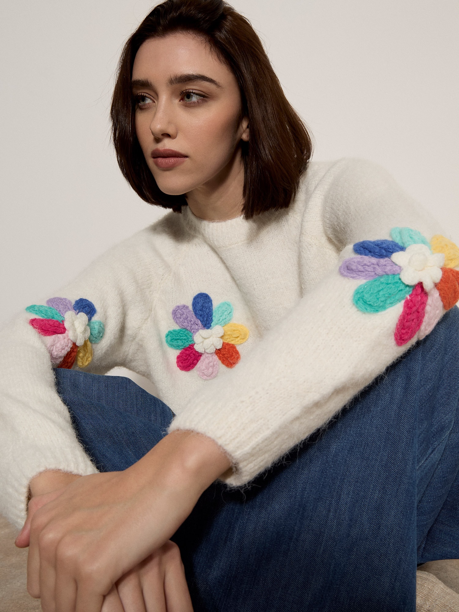Apricot Strickfleece-Pullover »Strickpullover« mit aufgenähten bunten Blumen