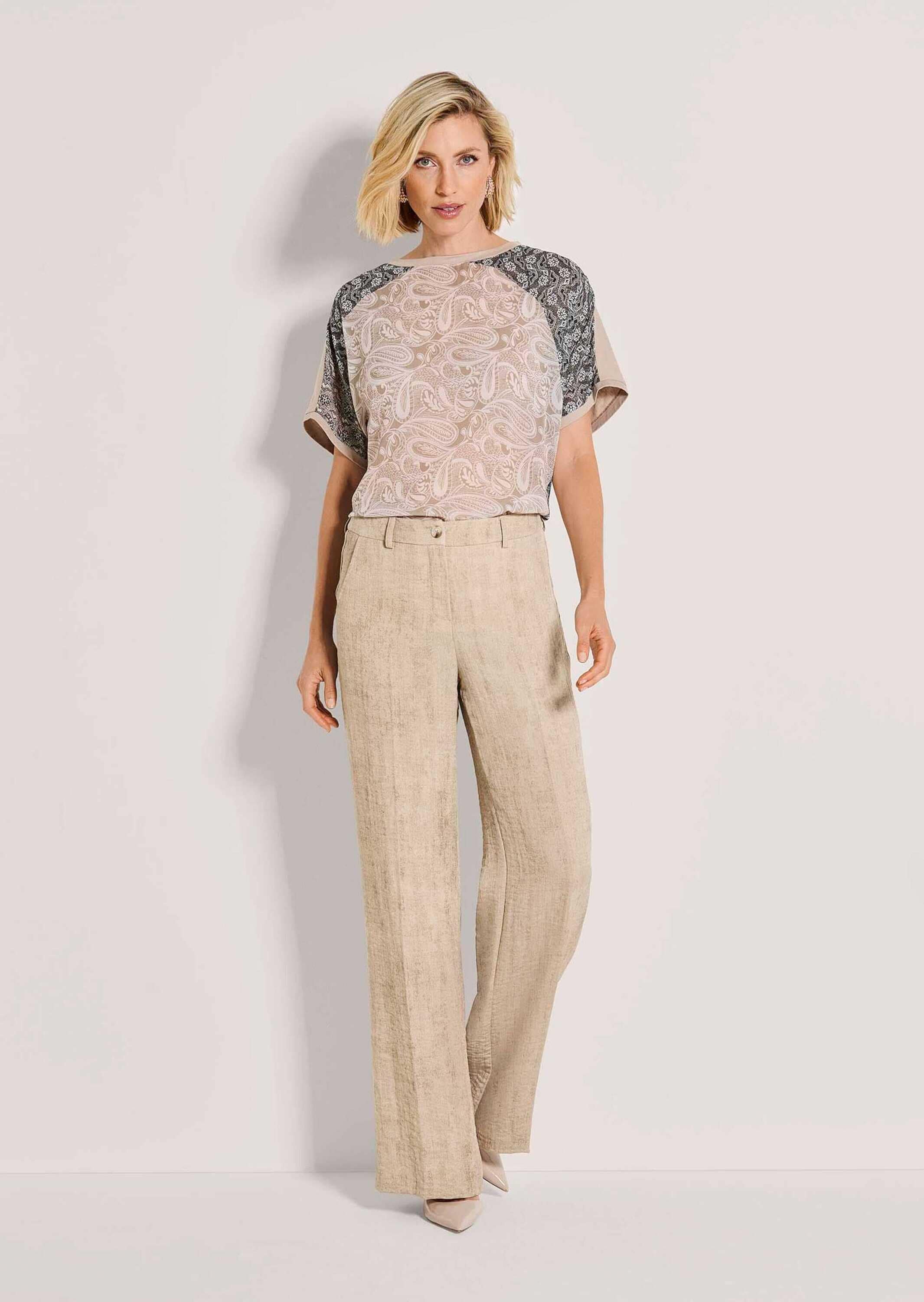 MADELEINE Bügelfaltenhose »Bügelfaltenhose Lässige Sommerhose mit weitem Bein«  Melangeeffekt