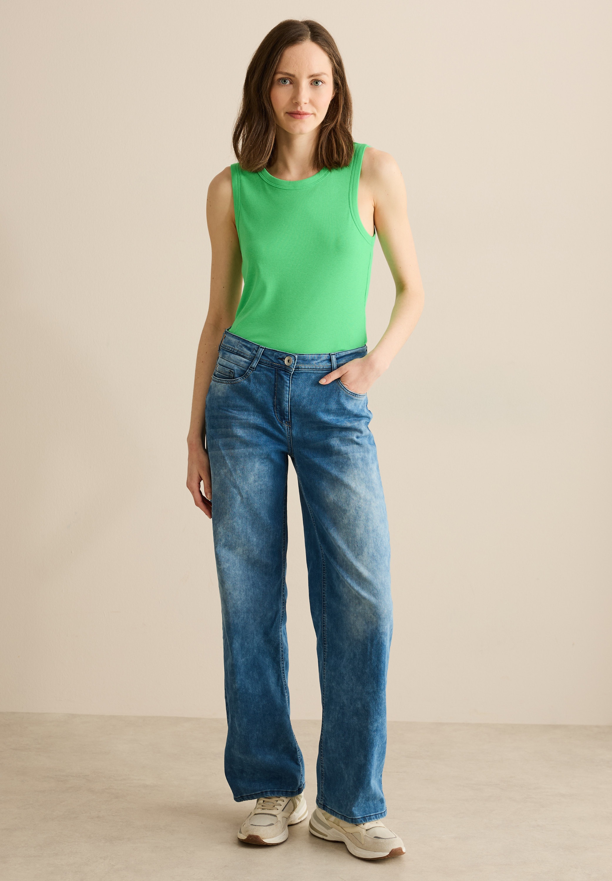 Thumbnail - Cecil Rundhalsshirt im körpernahem Schnitt