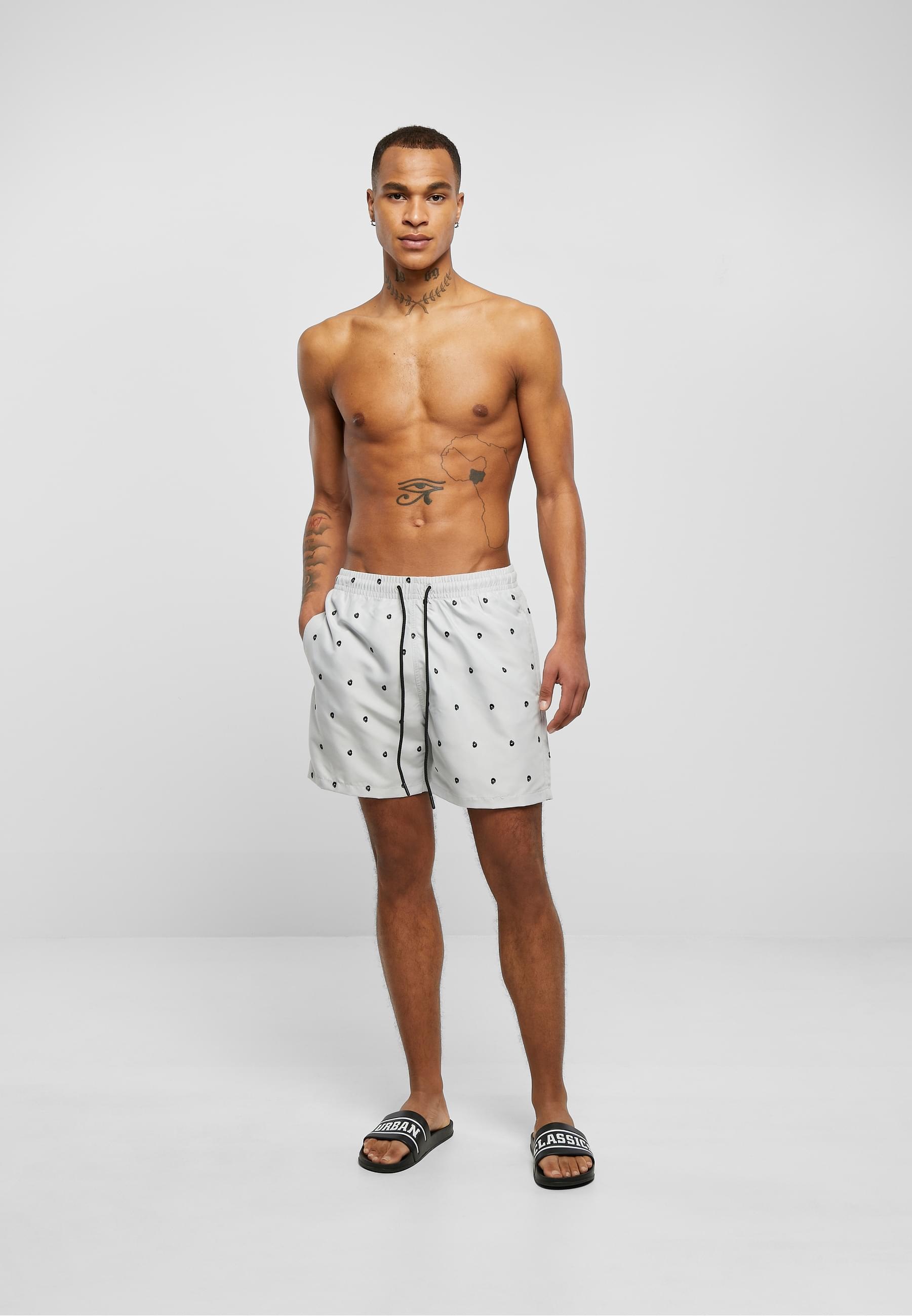 URBAN CLASSICS Badeshorts »Urban Classics Herren Embroidery Swim Shorts«