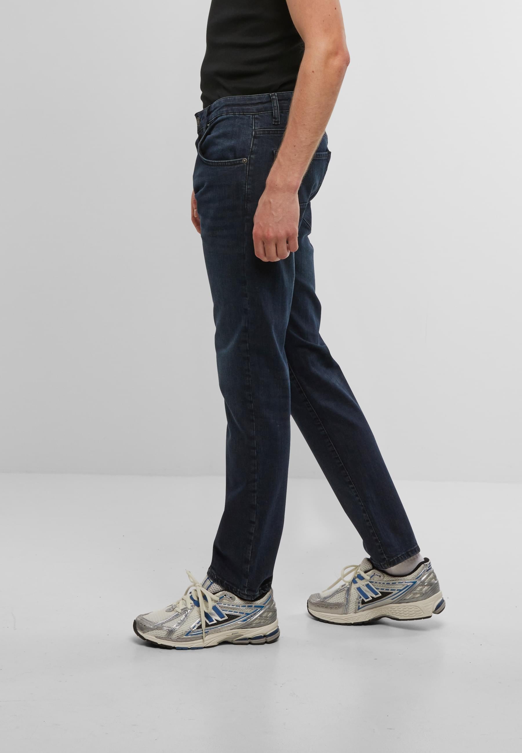 883Police Bequeme Jeans »883 Police TODD1017MAT JEANS«
