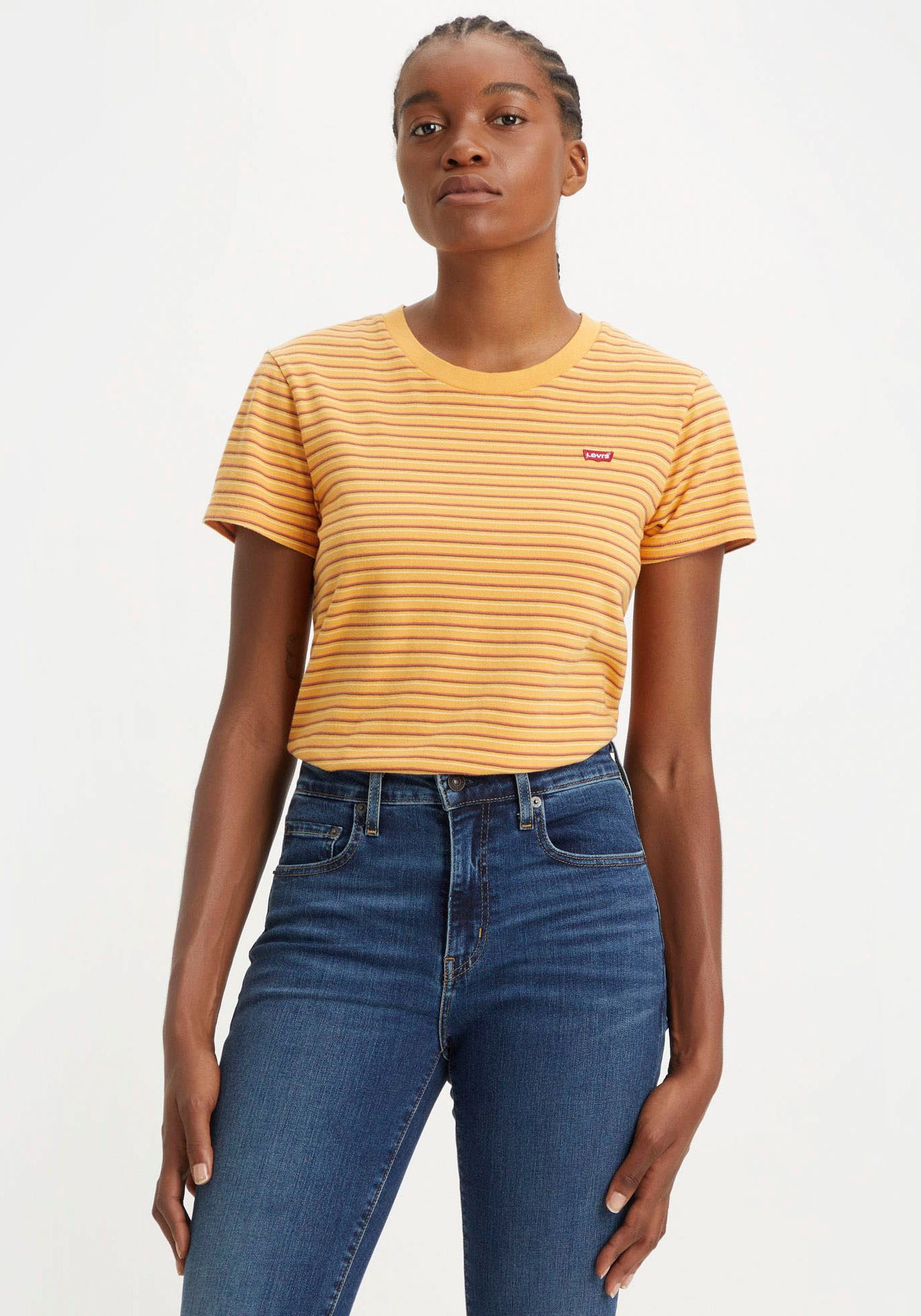 Levi's® T-Shirt »Perfect Tee«, mit kleiner Logostickerei kaufen