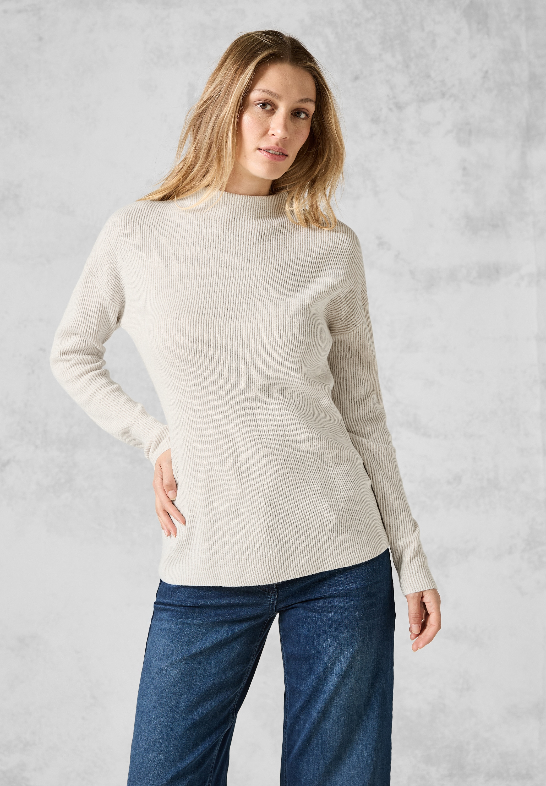 Cecil Strickpullover, im Two Tone Look und mit Stehkragen günstig online kaufen