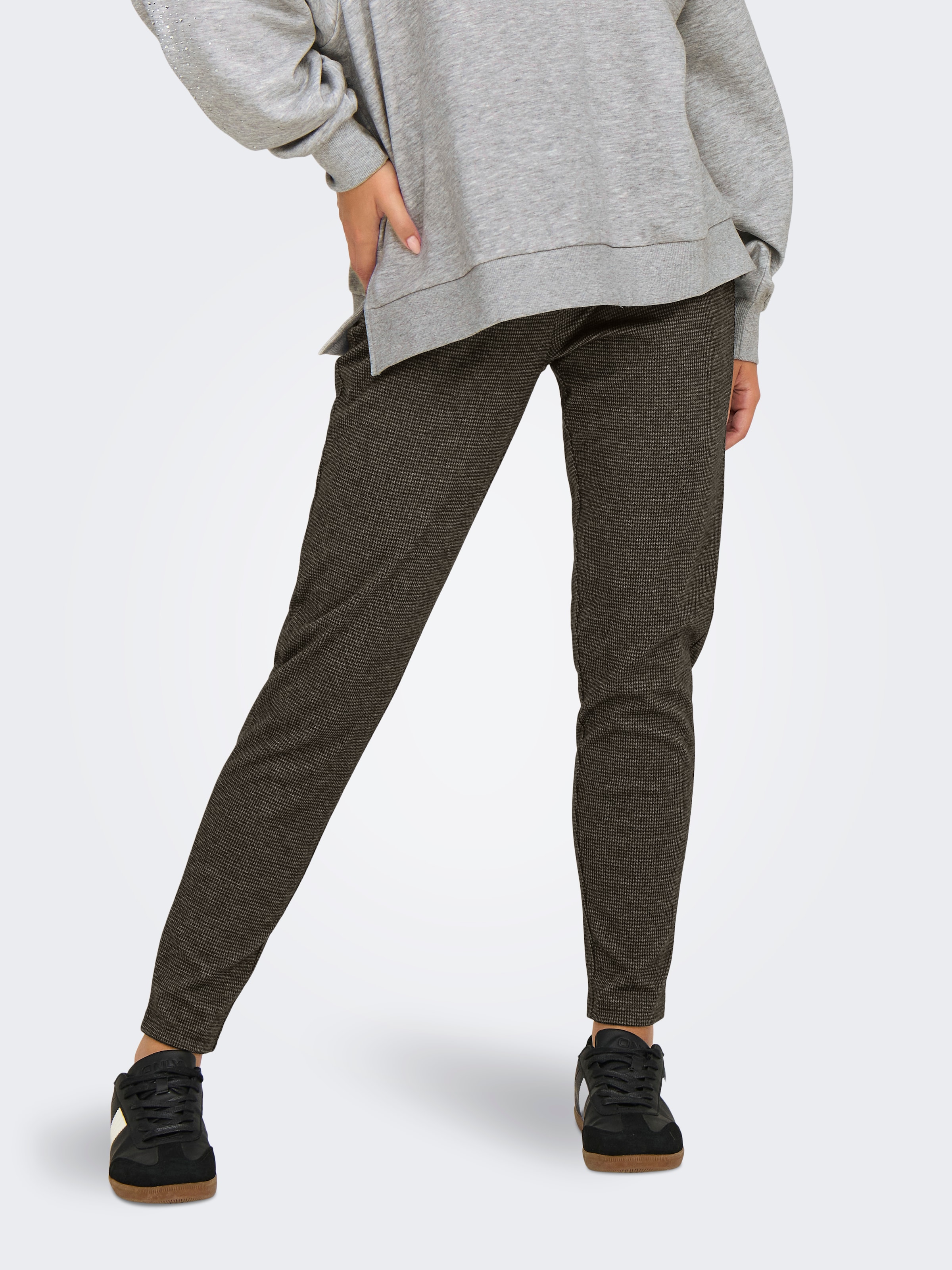 ONLY Trainingshose "ONLPOPTRASH-GOZI PANT PNT NOOS" günstig online kaufen