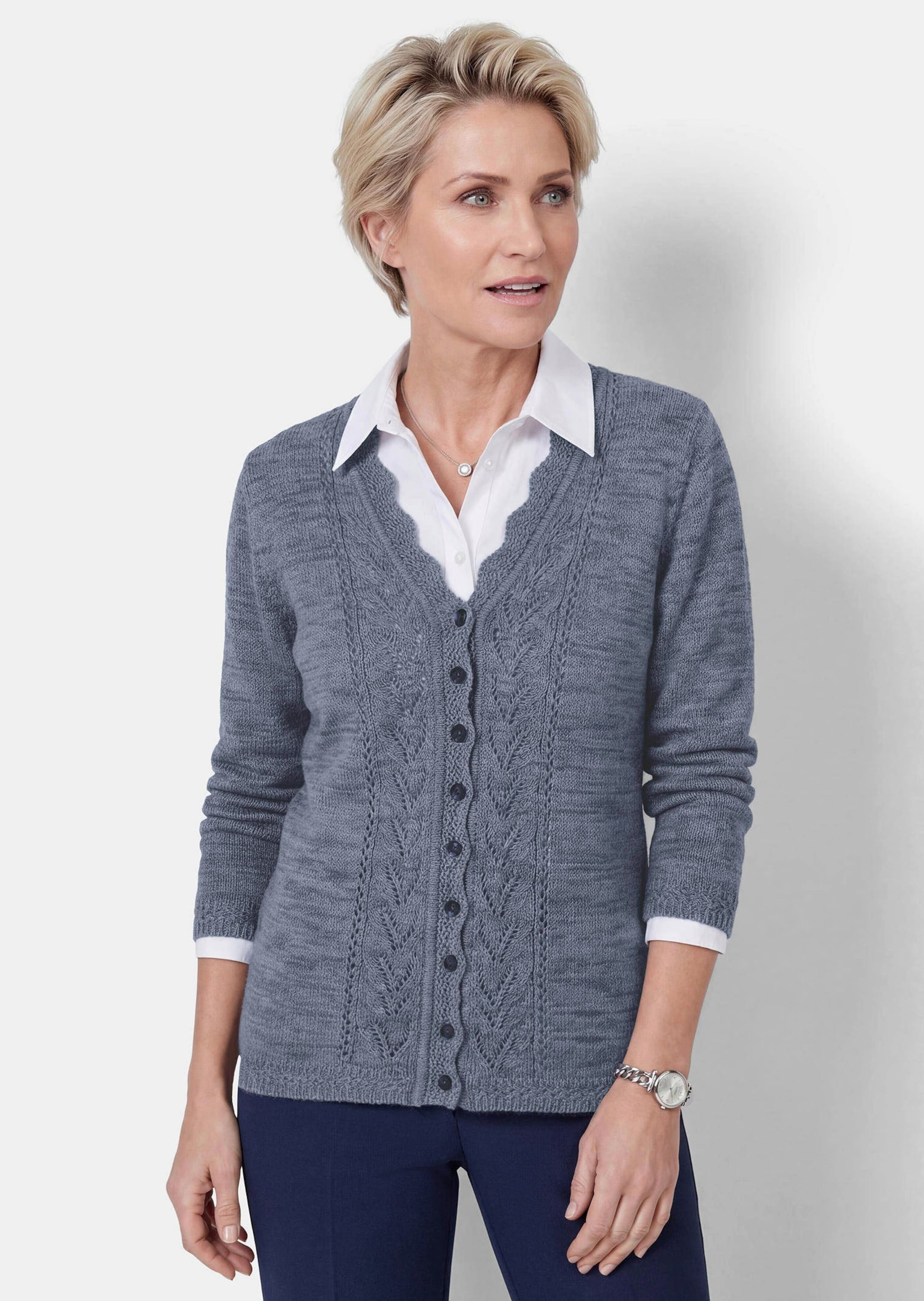 GOLDNER Strickjacke »Kurzgröße Strickcardigan mit Ajourmuster« transparente Ton in Ton Kugelknöpfe