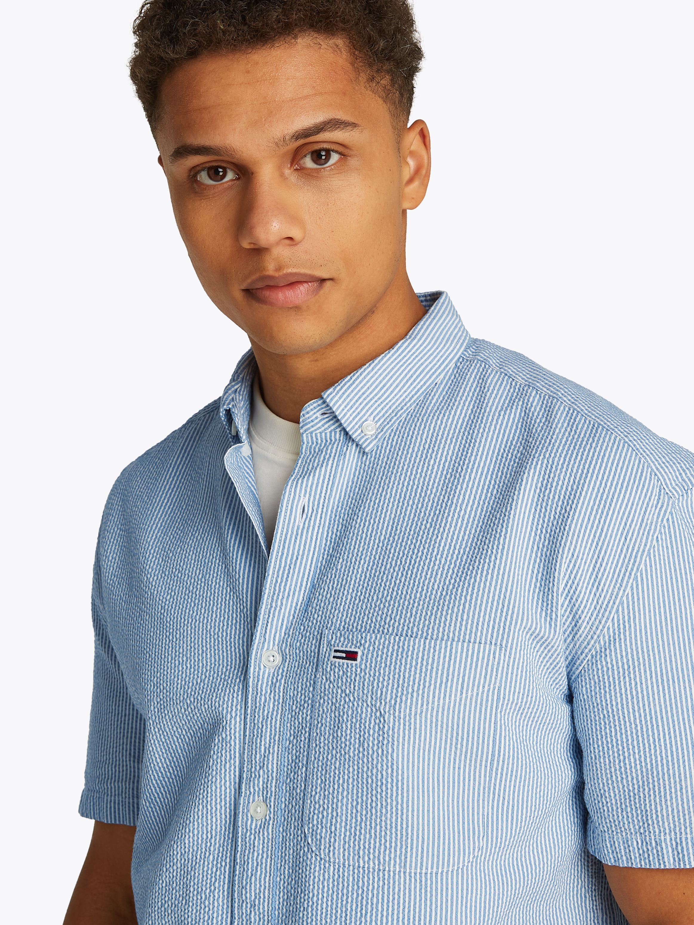Tommy Jeans Kurzarmhemd "TJM REG SEERSUCKER STP SS SHIRT", fein gestreift günstig online kaufen