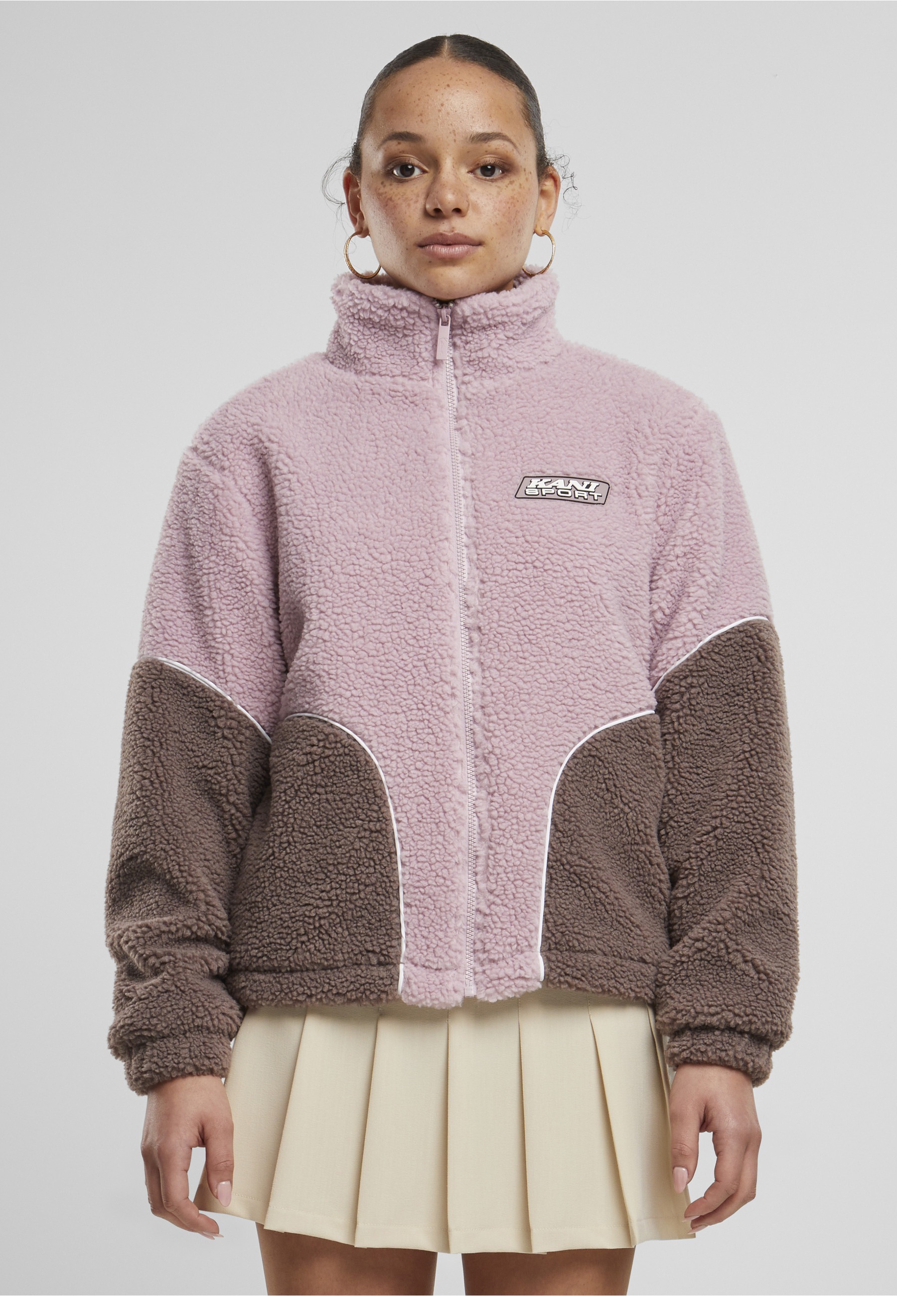 Karl Kani Trainingsjacke »Karl Kani Karl Kani Sport Patch Teddy Block Trackjacket« 1 Stk. tlg. ohne Kapuze