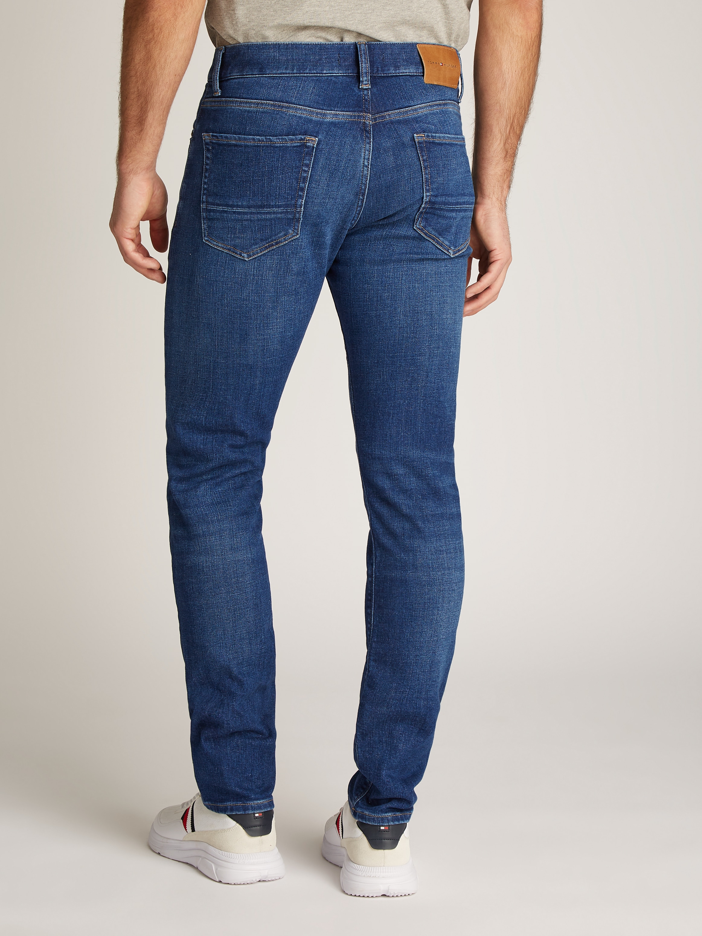 Tommy Hilfiger Slim-fit-Jeans »SLIM BLEECKER PSTR TEXAS INDIGO«, in blauer Waschung
