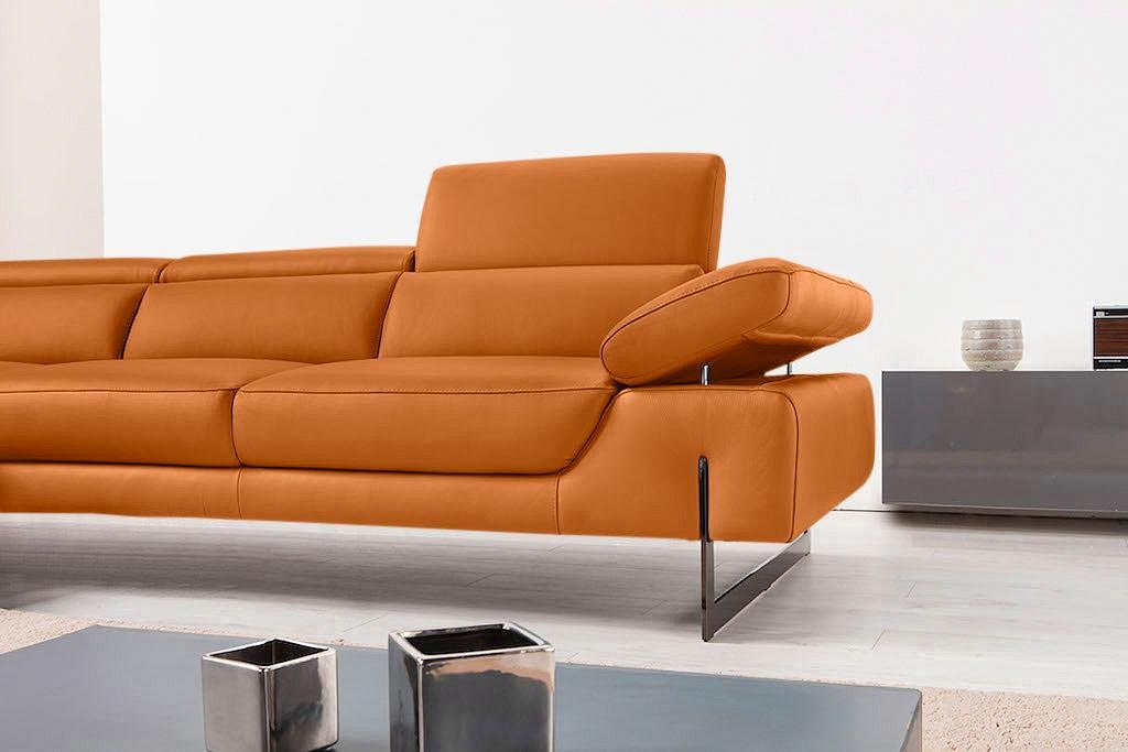 Egoitaliano Ecksofa »Queenie, extravagantes Sofa mit erstklassigem Sitzkomfort«, mit verstellbarer Armlehne und Kopfteilen für Wohlfühlkomfort