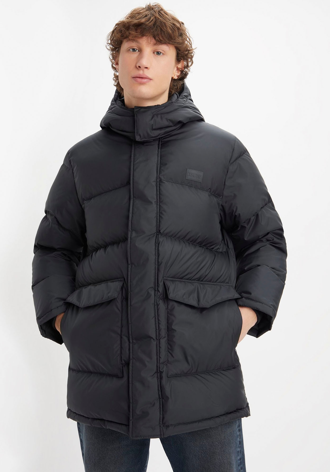 Levis Winterjacke "LAUREL MID PUFFER", mit Kapuze günstig online kaufen